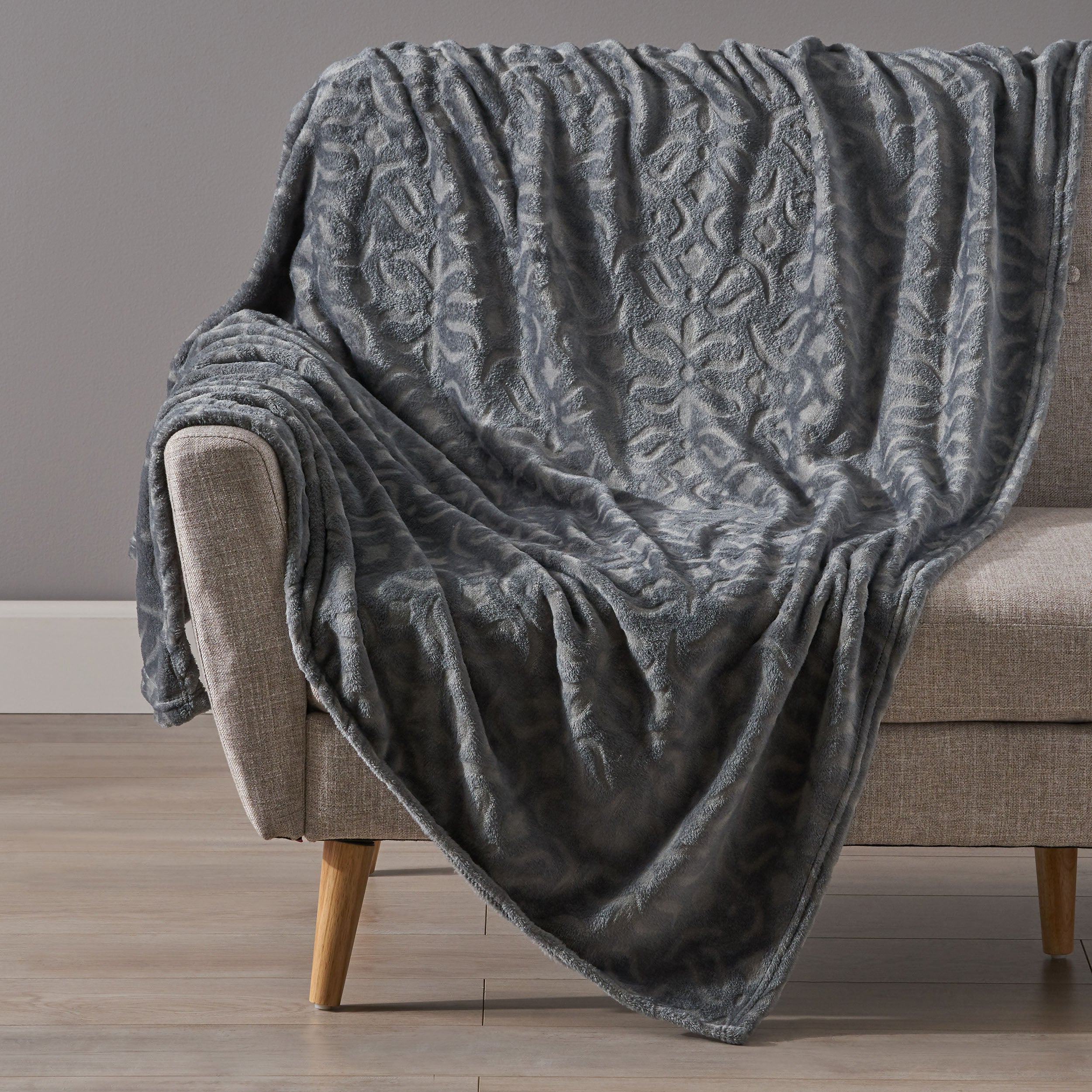 Jaiden Flannel Throw Blanket - furnishings
