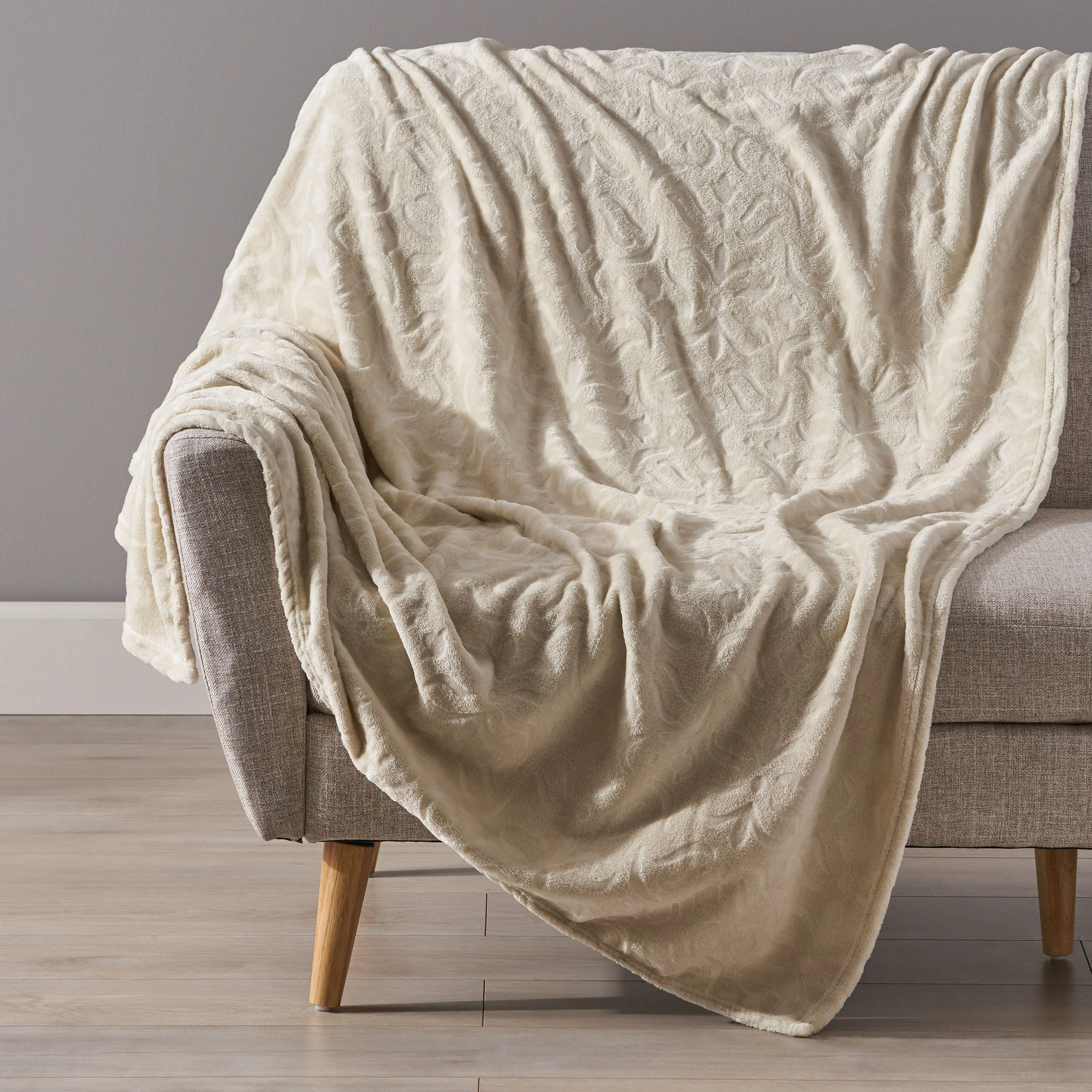 Jaiden Flannel Throw Blanket - furnishings