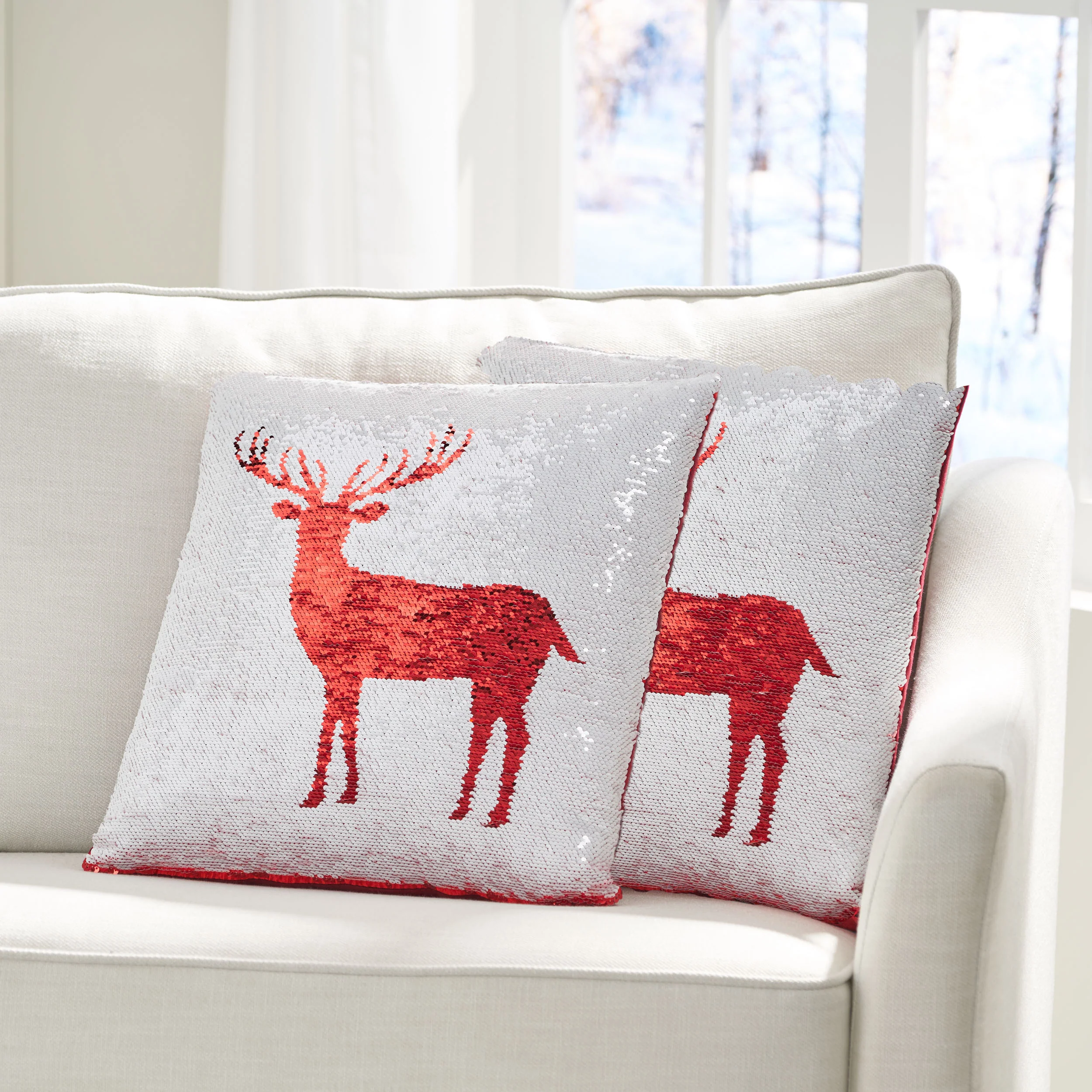 Desota Glam Sequin Christmas Throw Pillow - furnishings