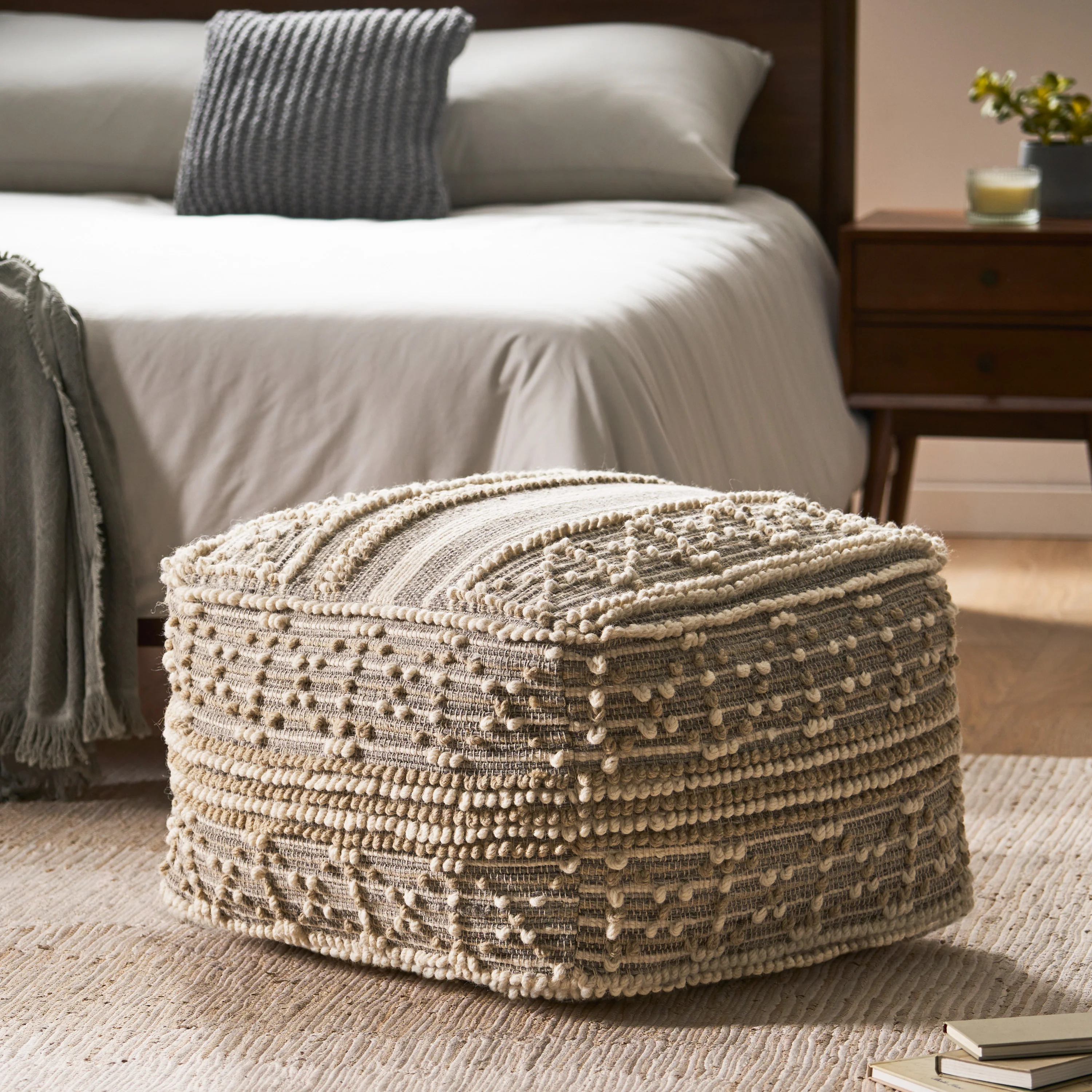 Everliegh Contemporary Wool and Cotton Pouf Ottoman - furnishings