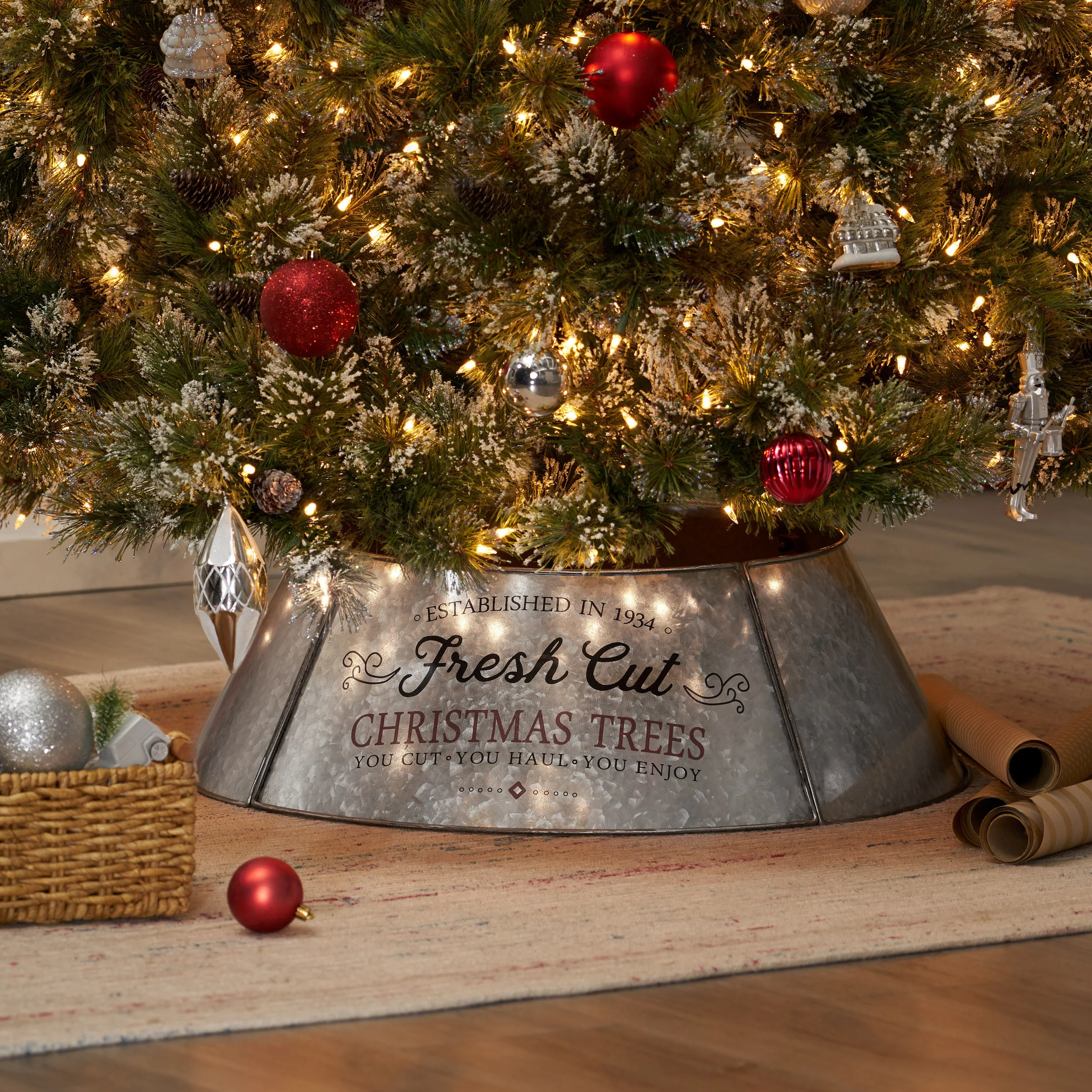 Farrarville Metal Christmas Tree Collar, Antique Silver - furnishings