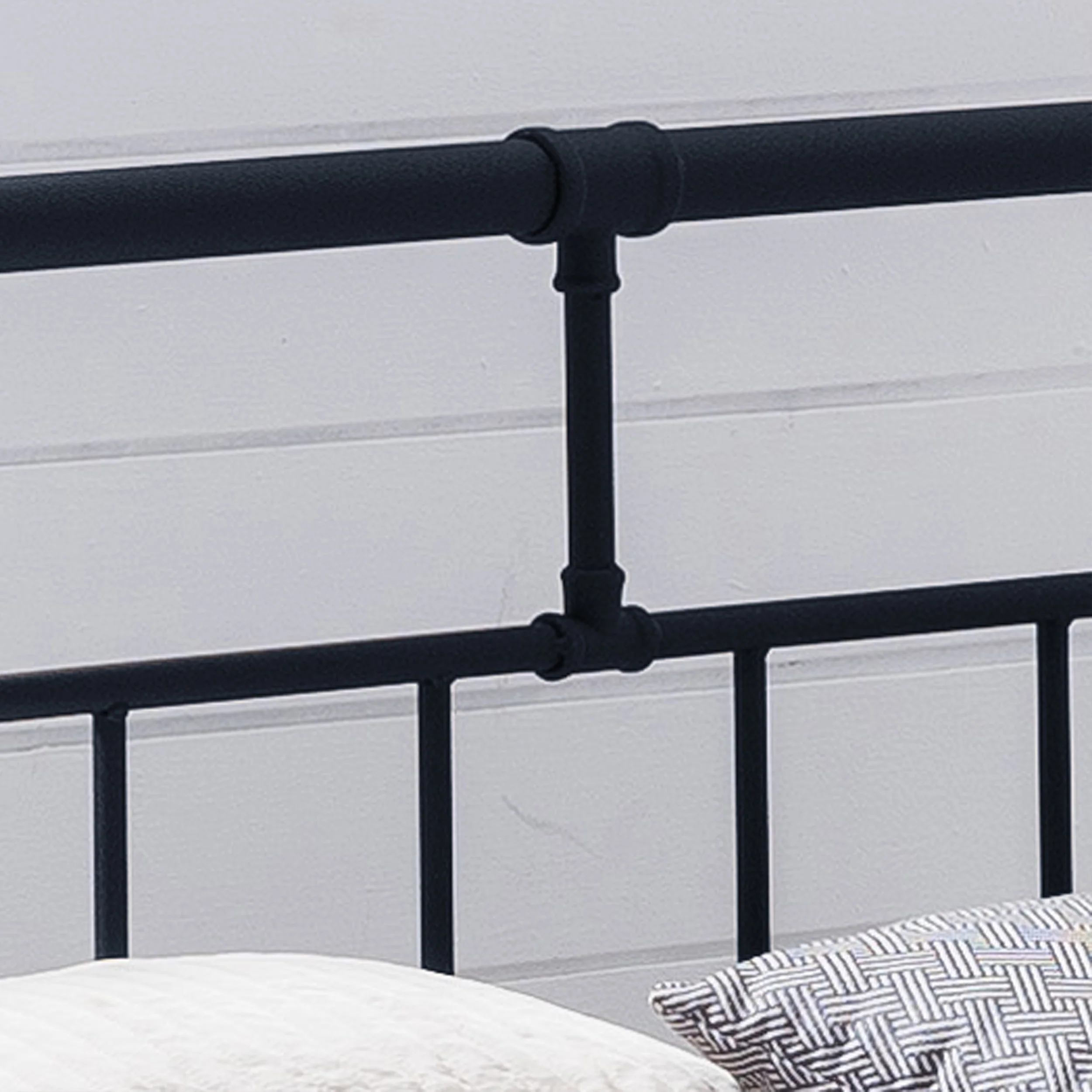 Sally King-Size Iron Bed Frame, Minimal, Industrial - furnishings