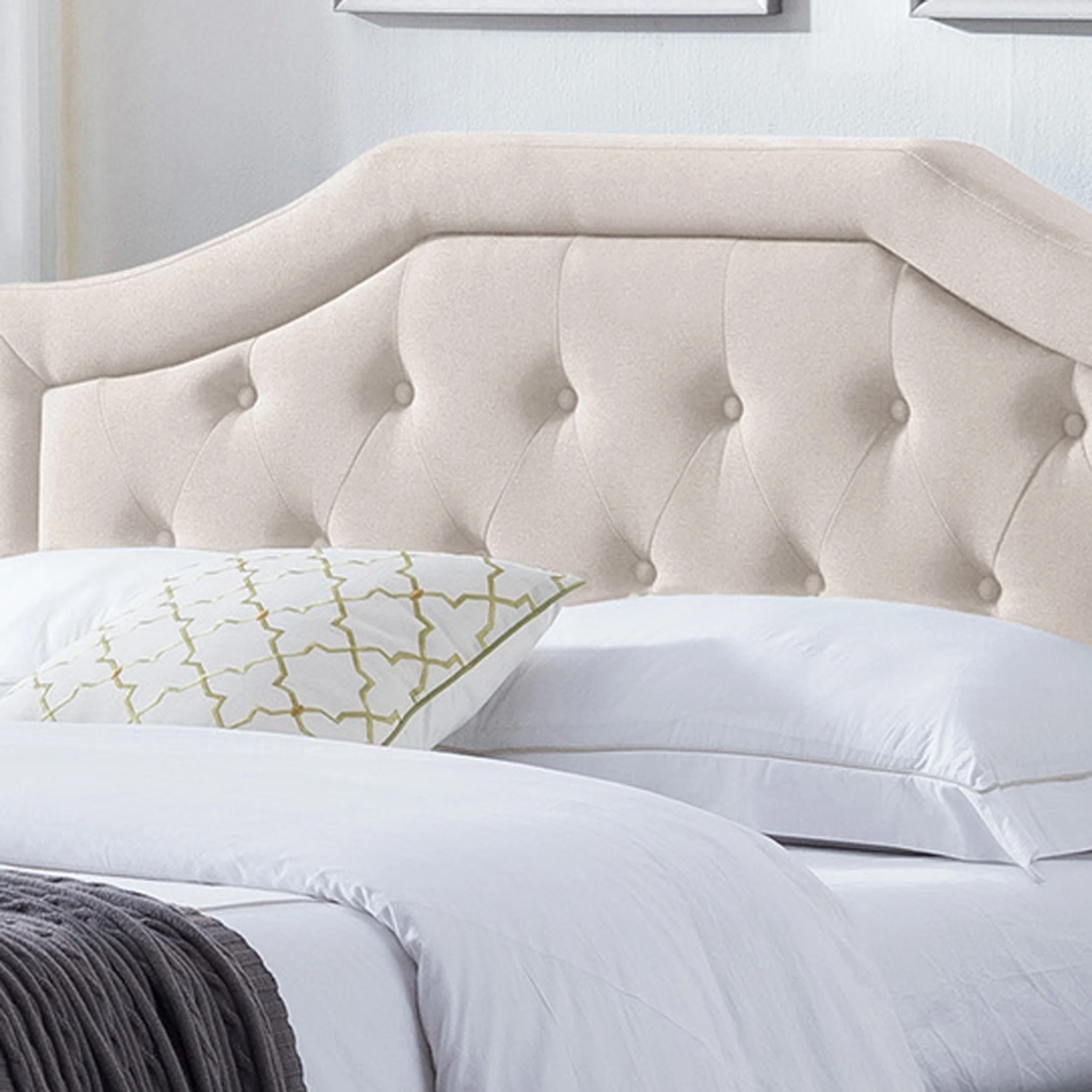 Veromca Theresa Contemporary Fabric Upholstered Queen Sized Bed Set - furnishings