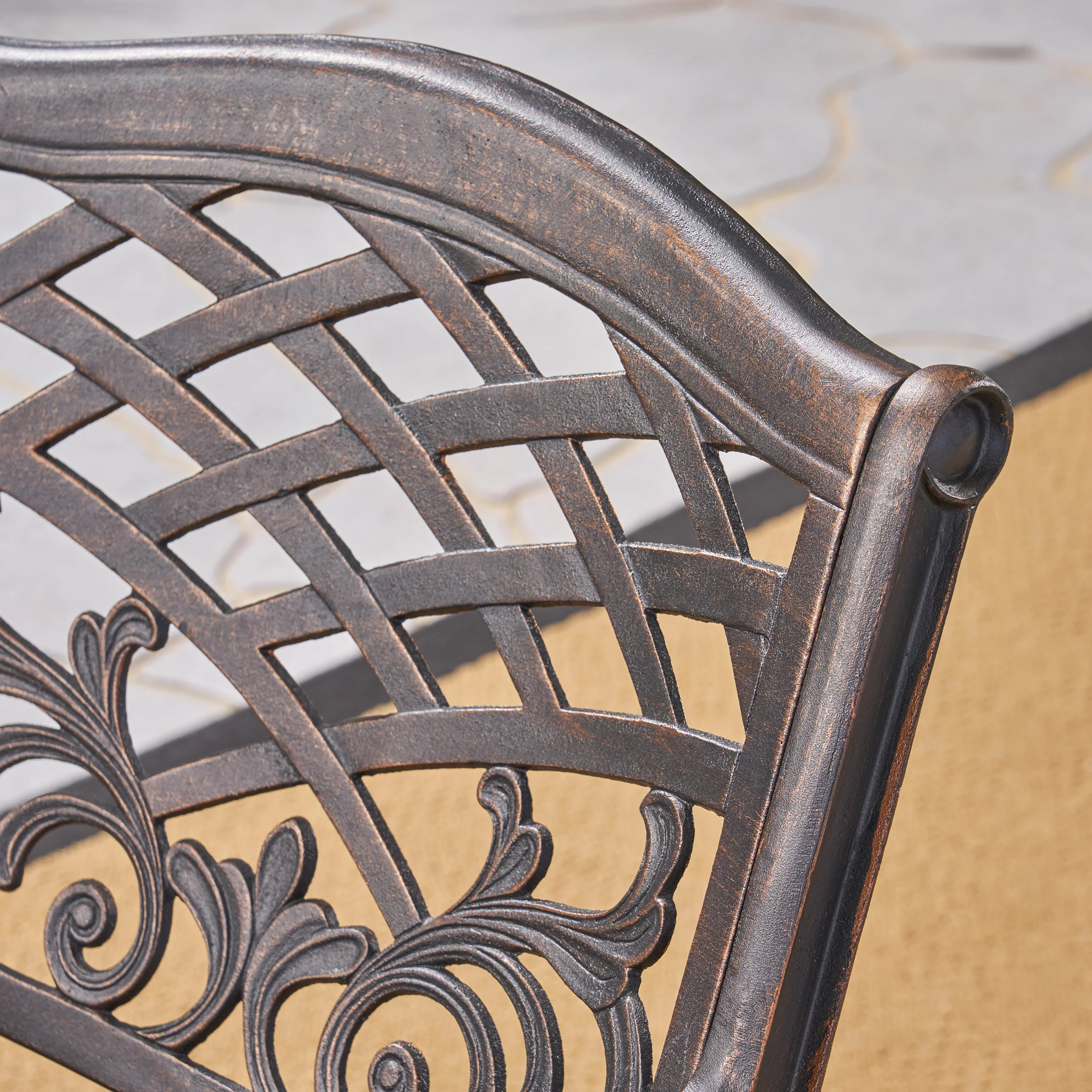 Honolulu 8-Seater Outdoor Cast Aluminum Dining Set with Expandable Table - furnishings
