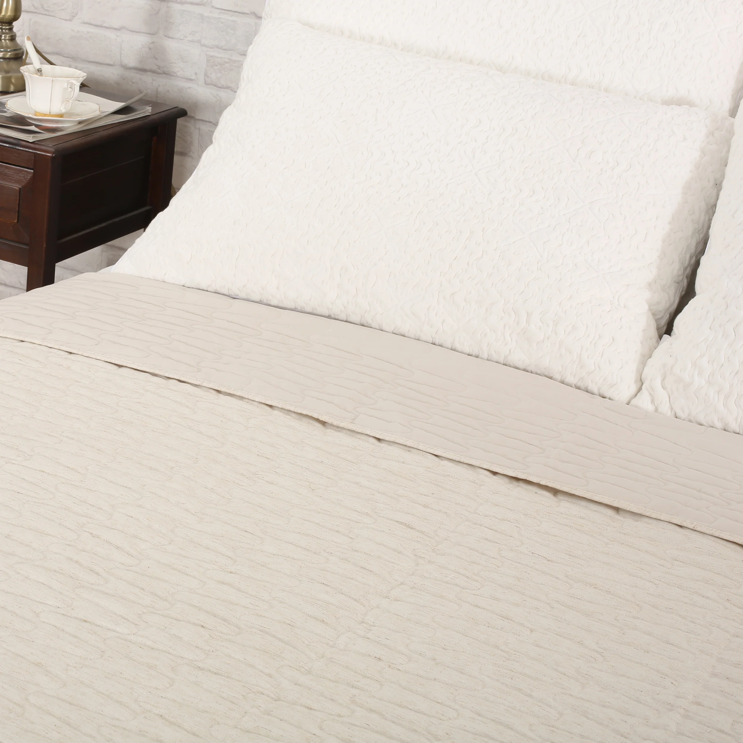Marie Double Bed Fabric Quilt - furnishings