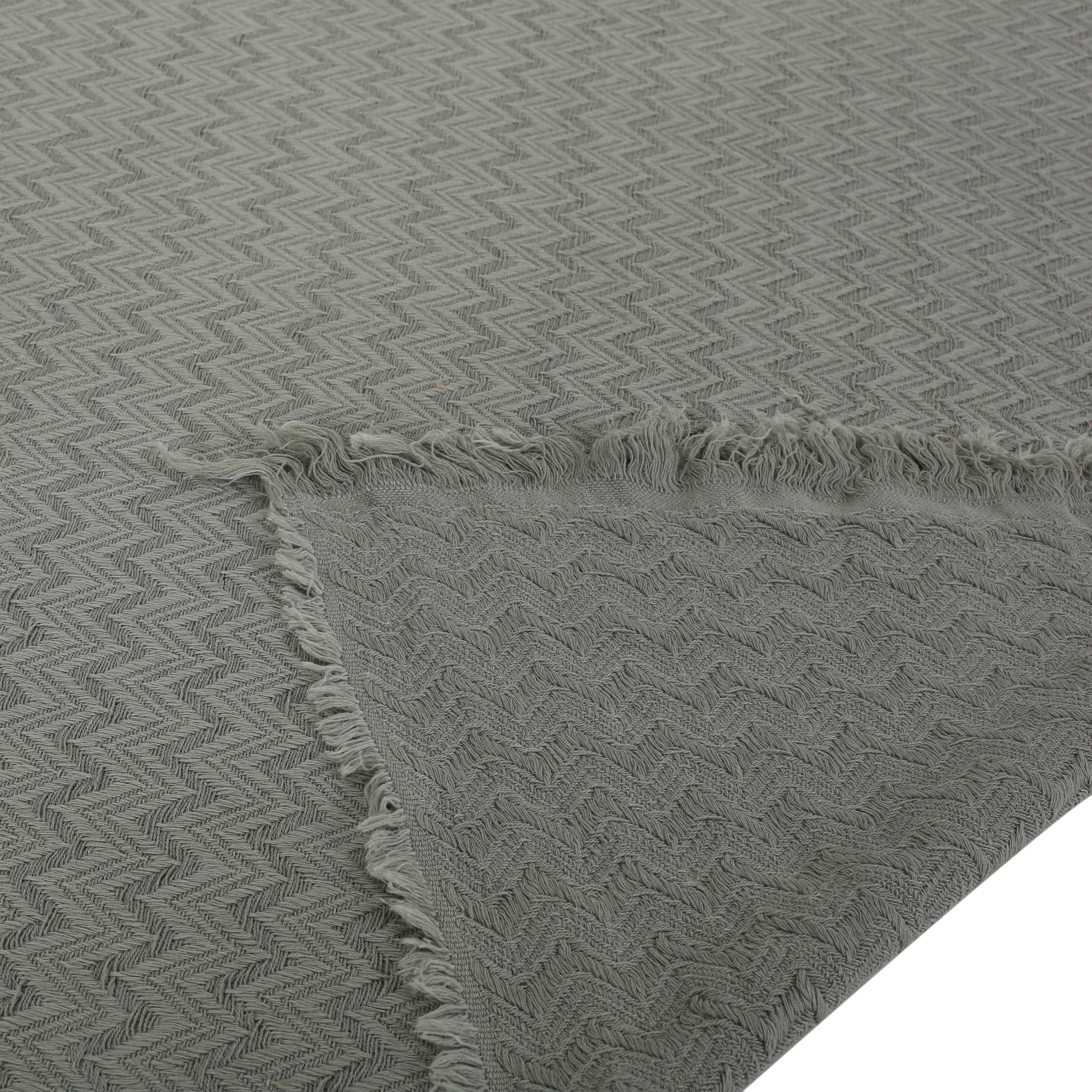 Daisy Contemporary Cotton Throw Blanket with Fringes, Gray - furnishings