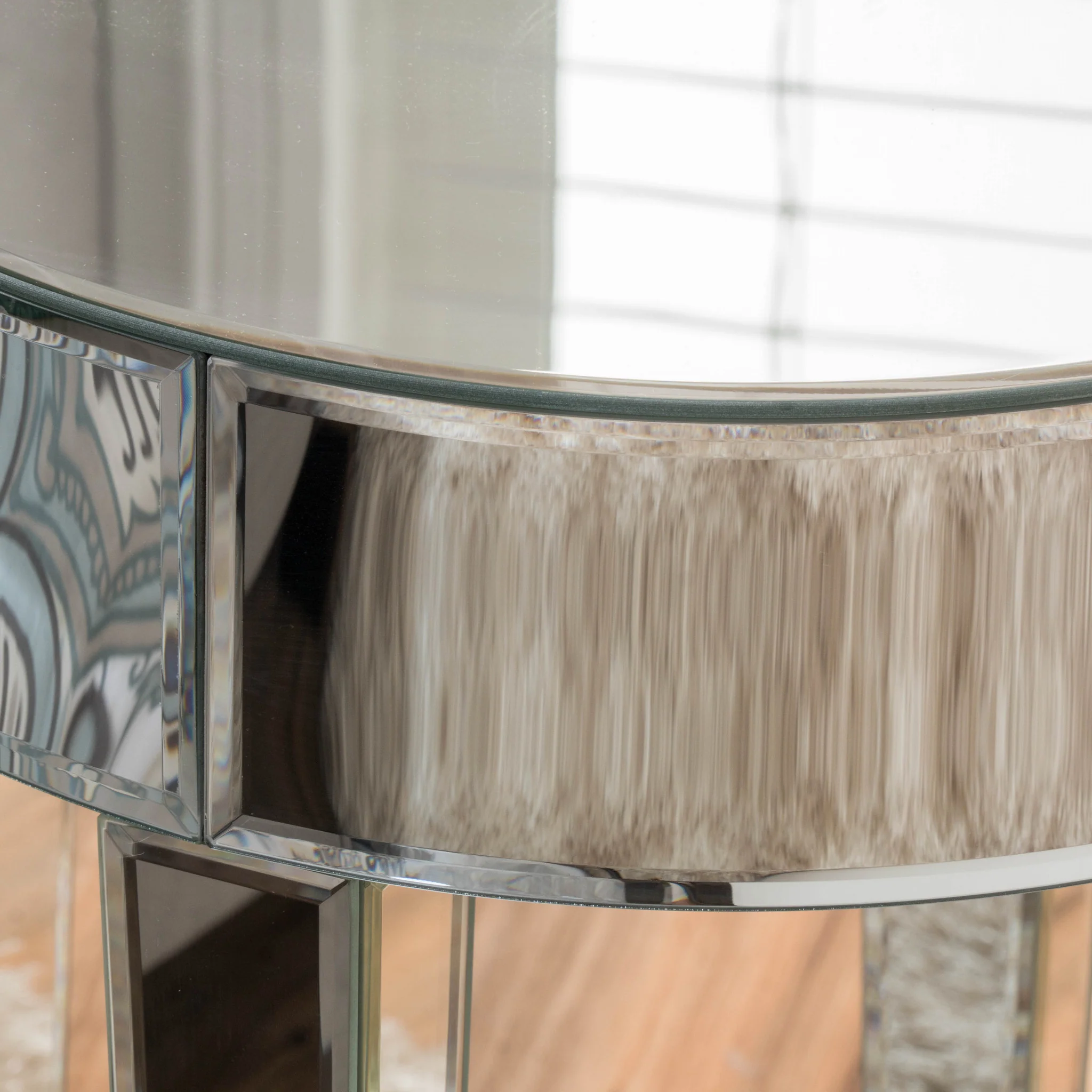 Alvo Modern Glam Round Mirrored Side Table with Tapered Legs - furnishings