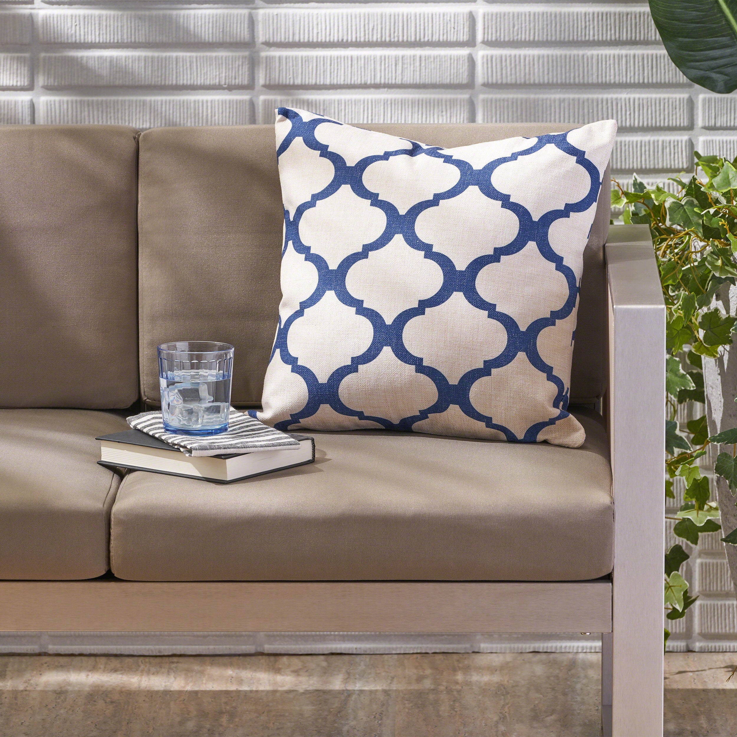 Oscar Outdoor Water Resistant 18-inch Square Pillow, Blue on Beige - furnishings