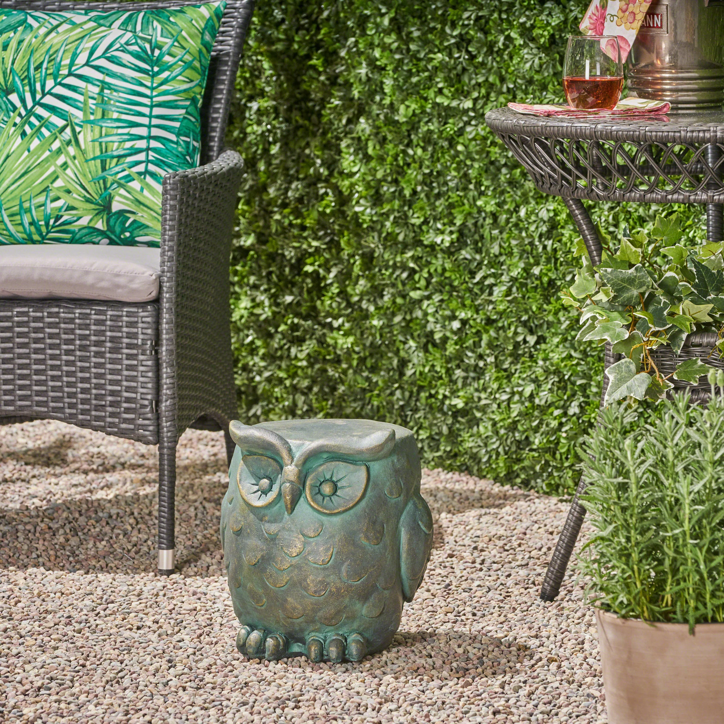 Brock Owl Garden Stool - furnishings