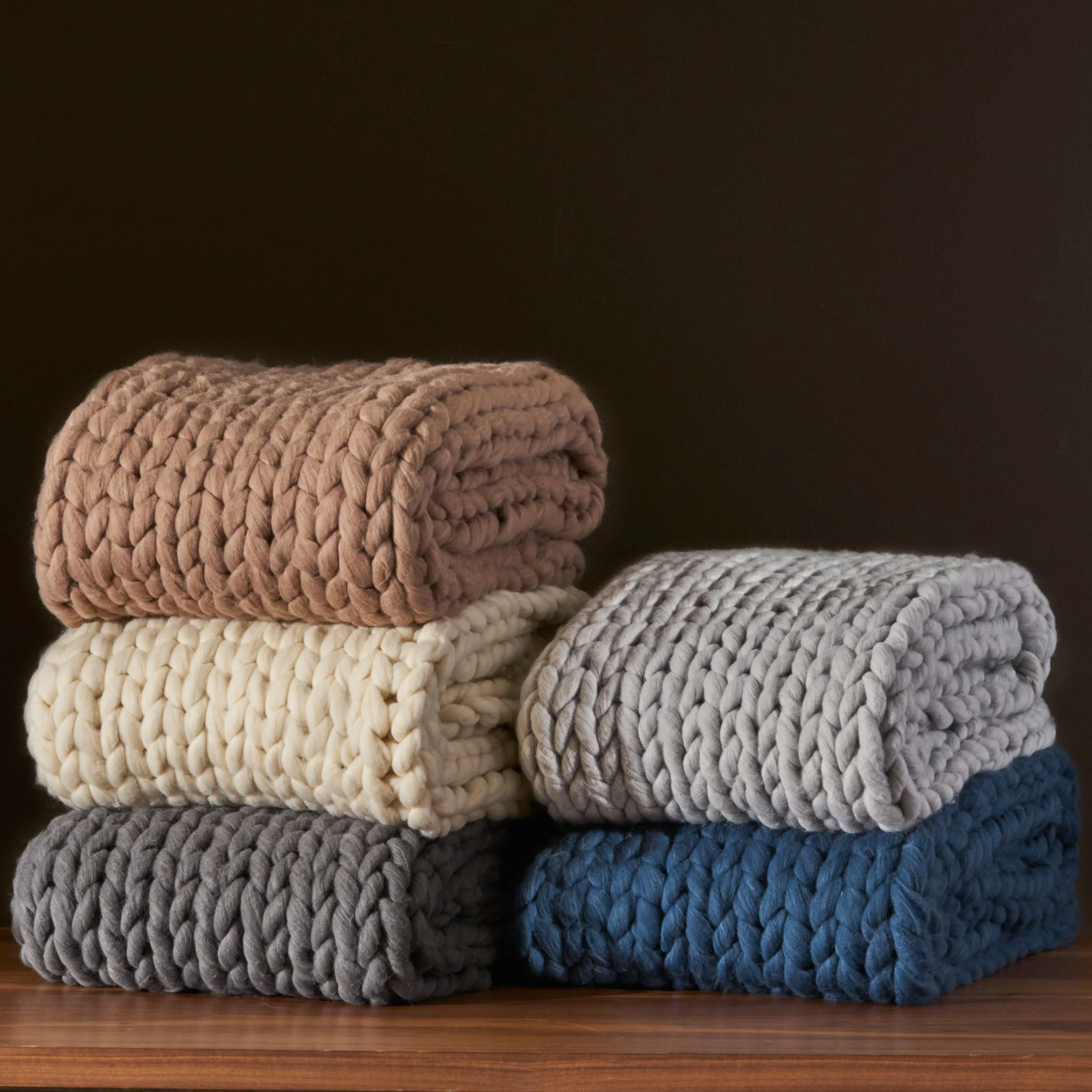 Jacqueline Modern Knit Stitch Fabric Rectangle Throw Blanket - furnishings