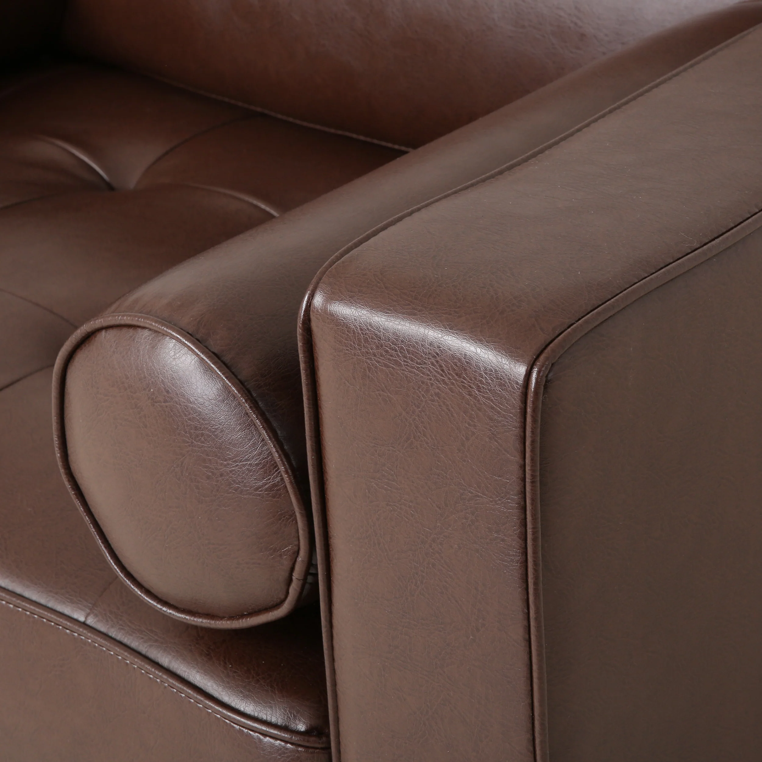 Vernon Contemporary Tufted Club Chair - furnishings