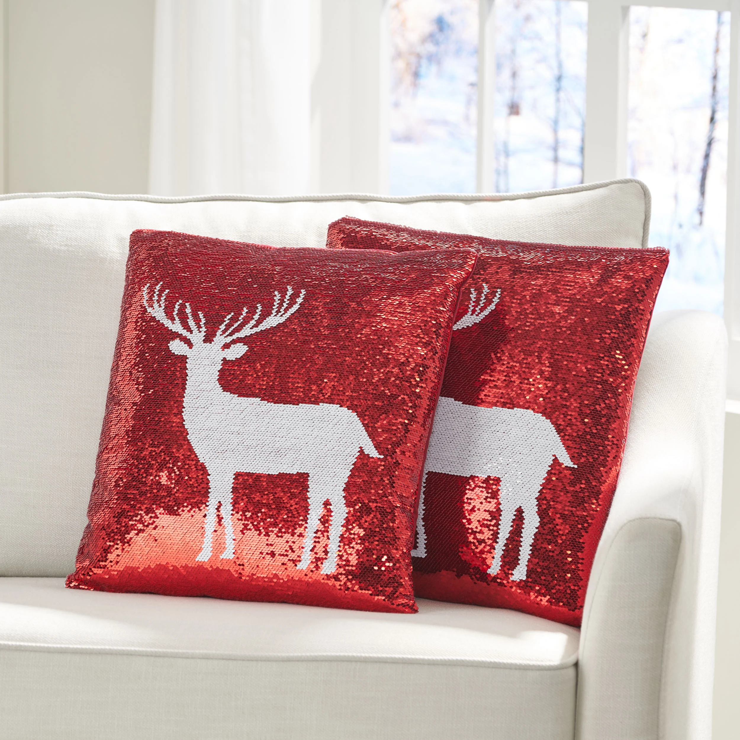 Desota Glam Sequin Christmas Throw Pillow - furnishings