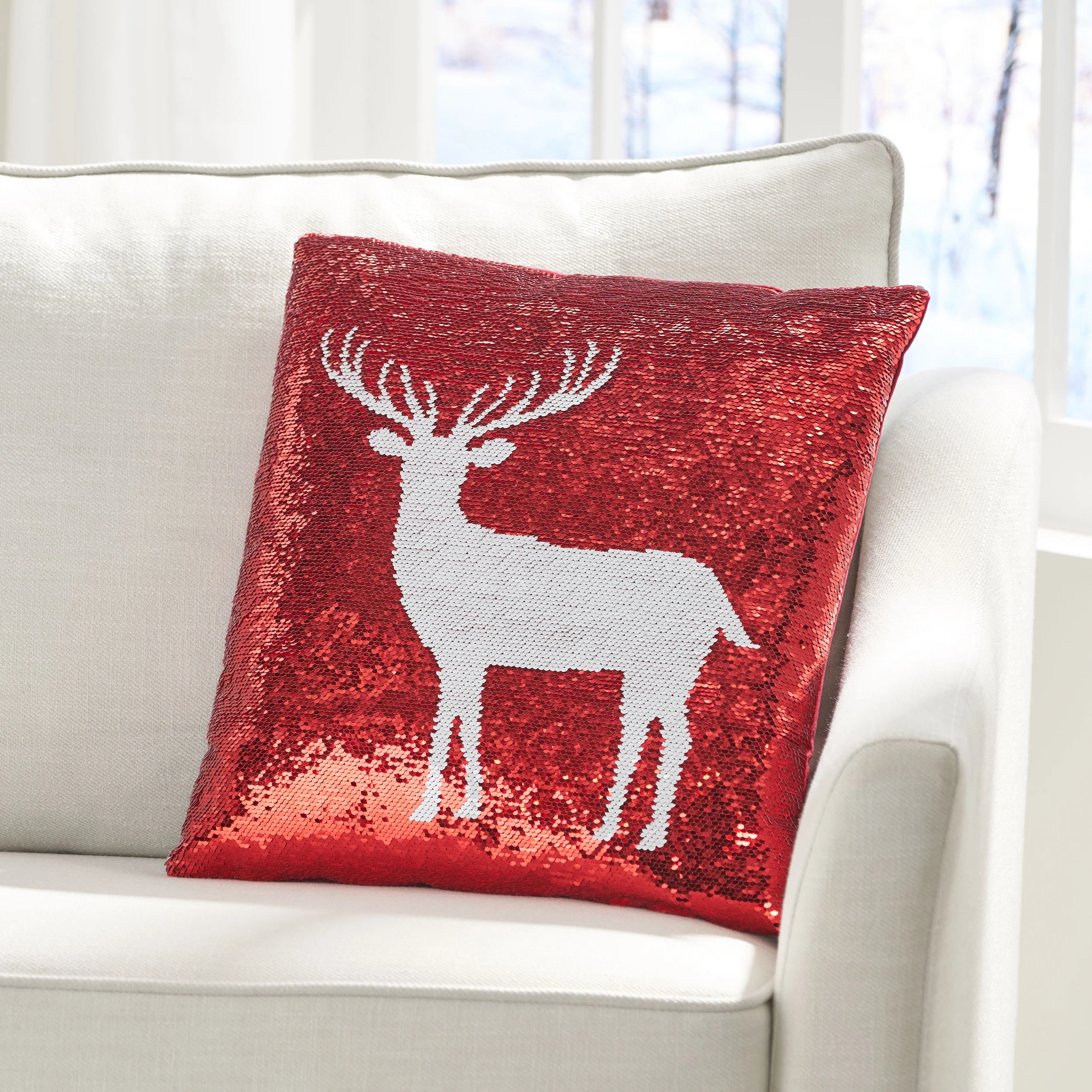 Desota Glam Sequin Christmas Throw Pillow - furnishings