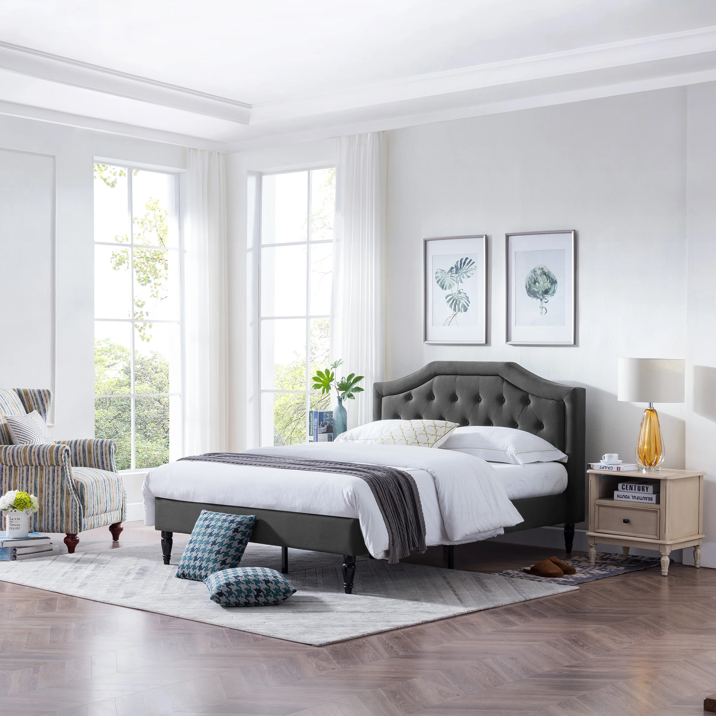 Veromca Theresa Contemporary Fabric Upholstered Queen Sized Bed Set - furnishings
