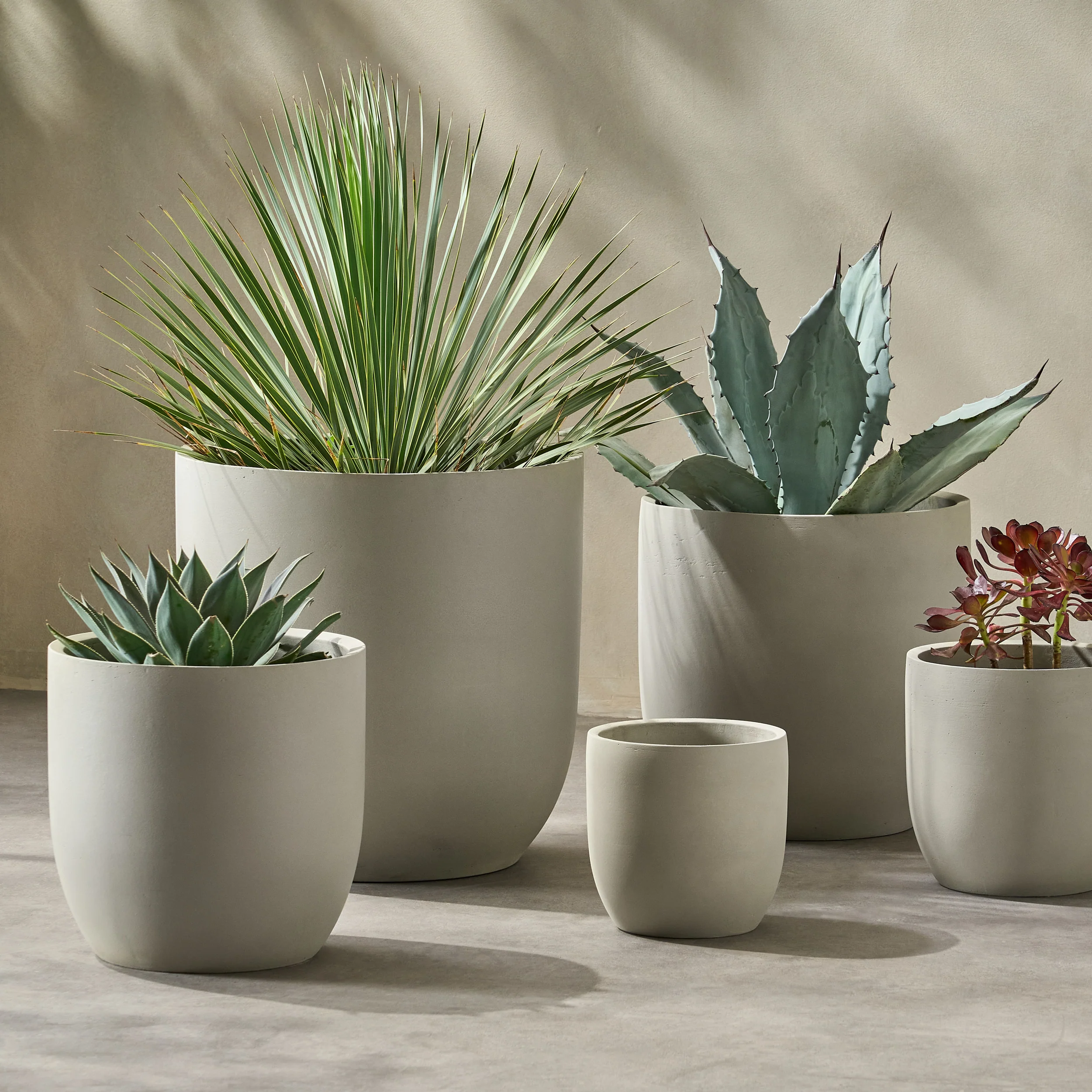 Rochelle Outdoor Cast Stone Planters (Set of 5) - furnishings