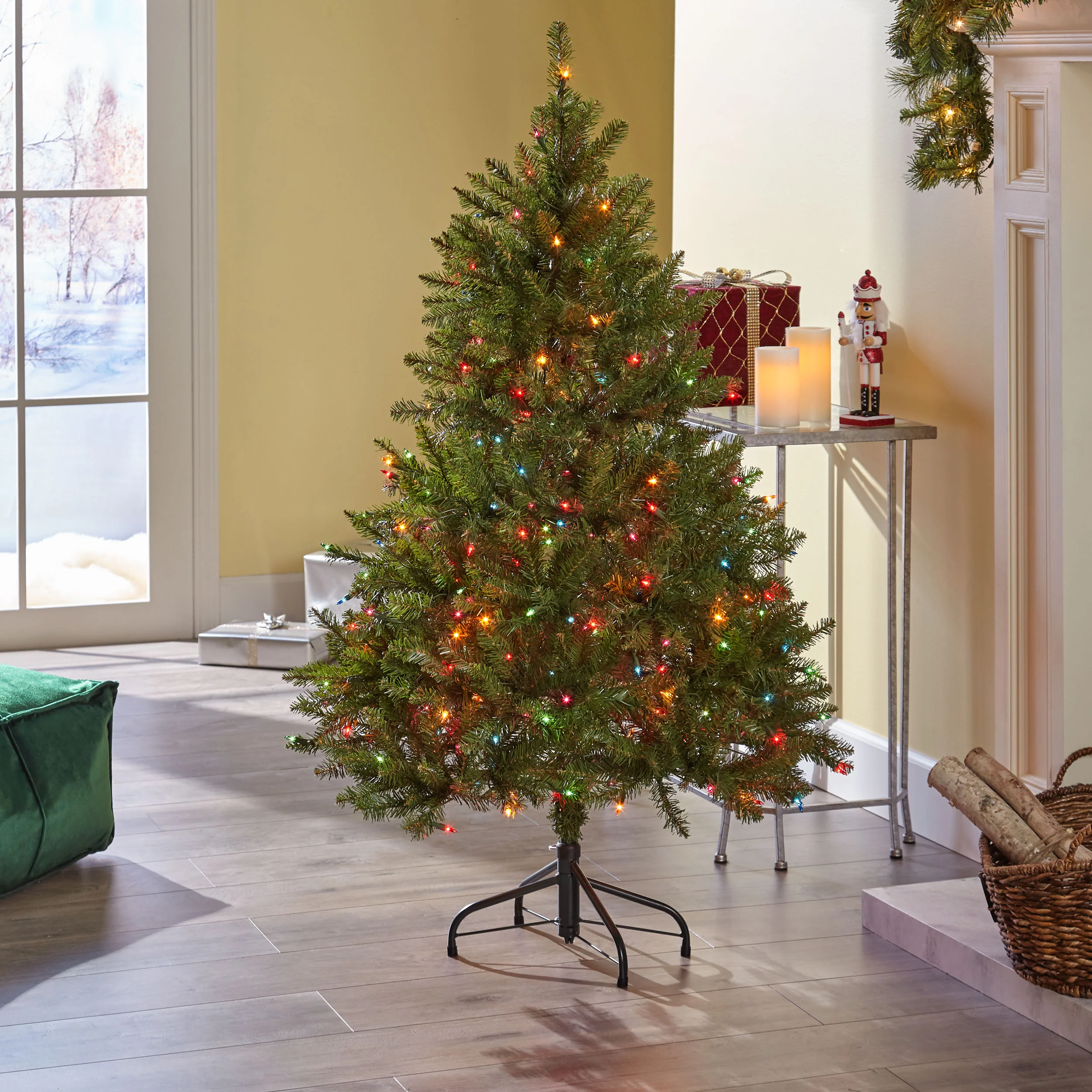 4.5-foot Noble Fir Hinged Artificial Christmas Tree - furnishings