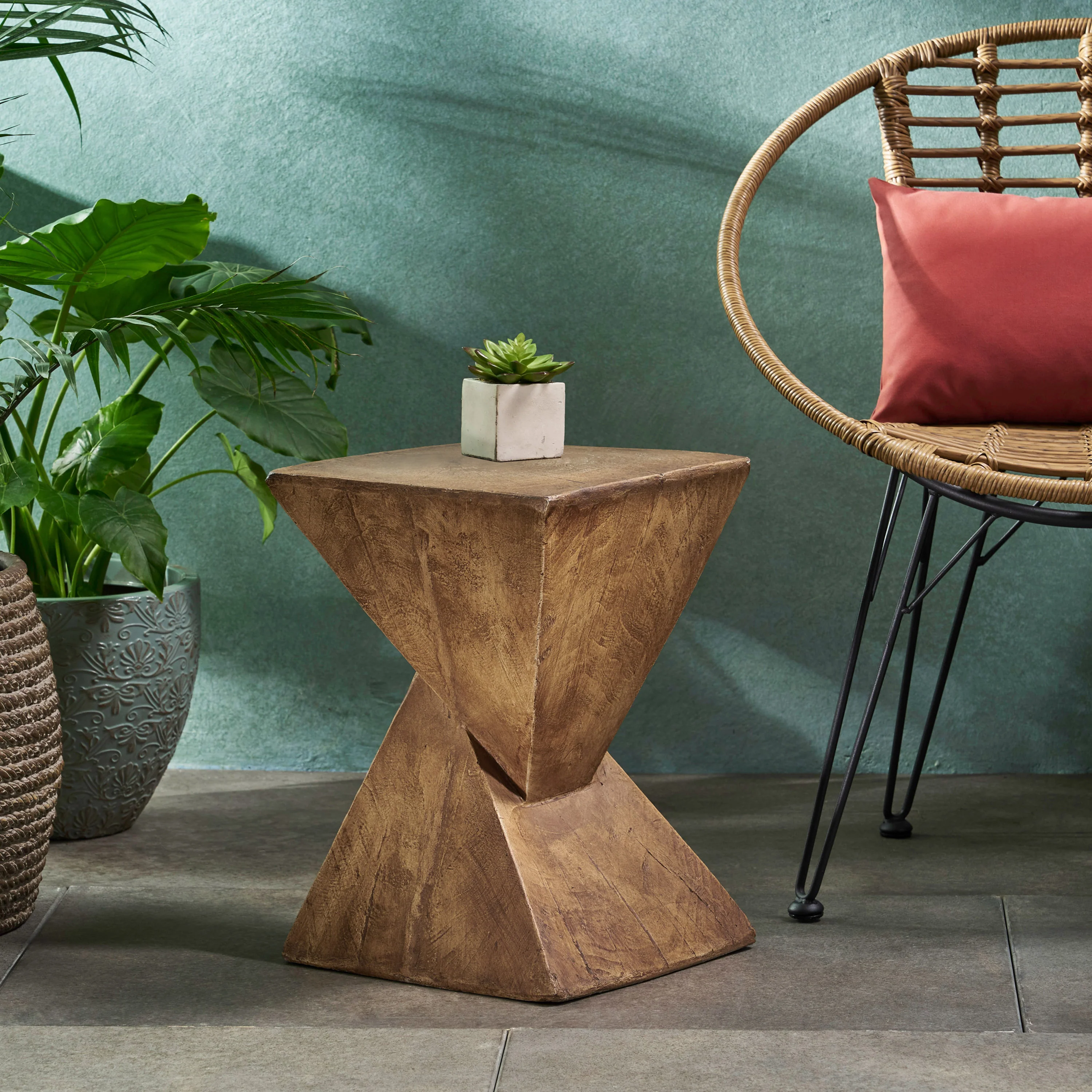 Jerod Indoor Lightweight Concrete Accent Table - furnishings