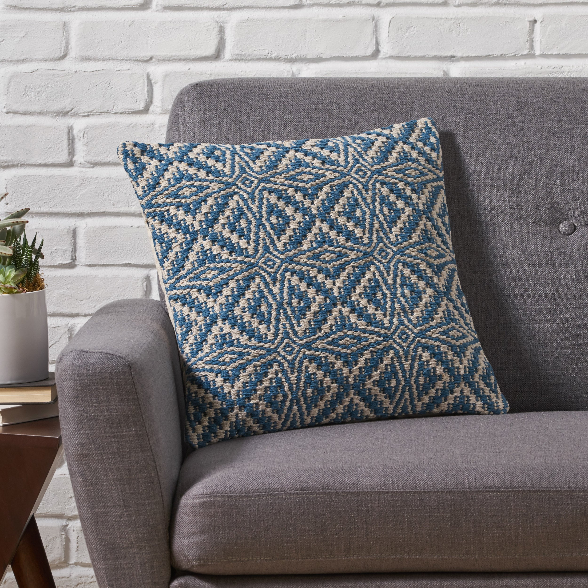 Aabidah Boho Cotton Throw Pillow - furnishings