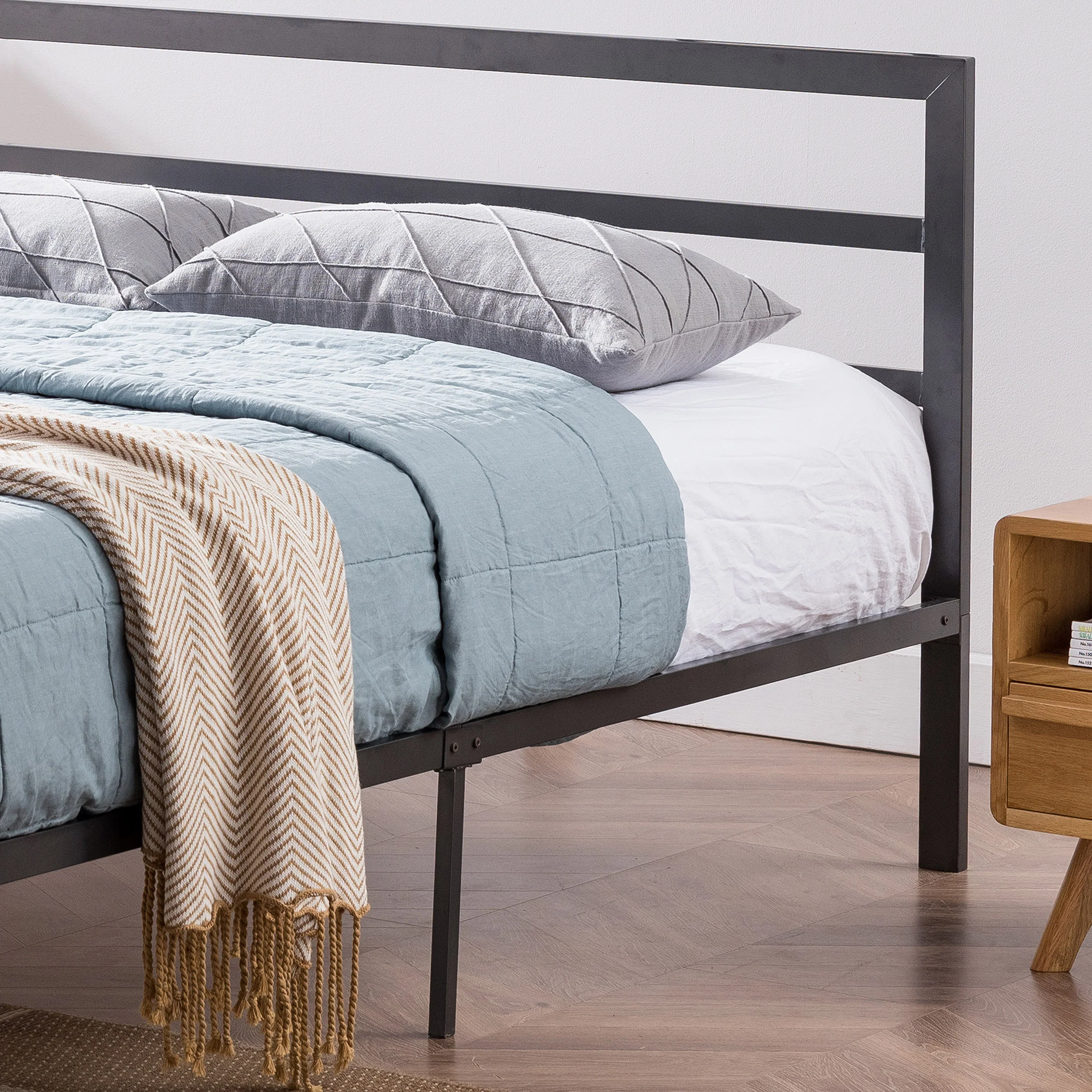 Jones Minimalistic Modern Slat Iron Queen-Size Bed Frame - furnishings