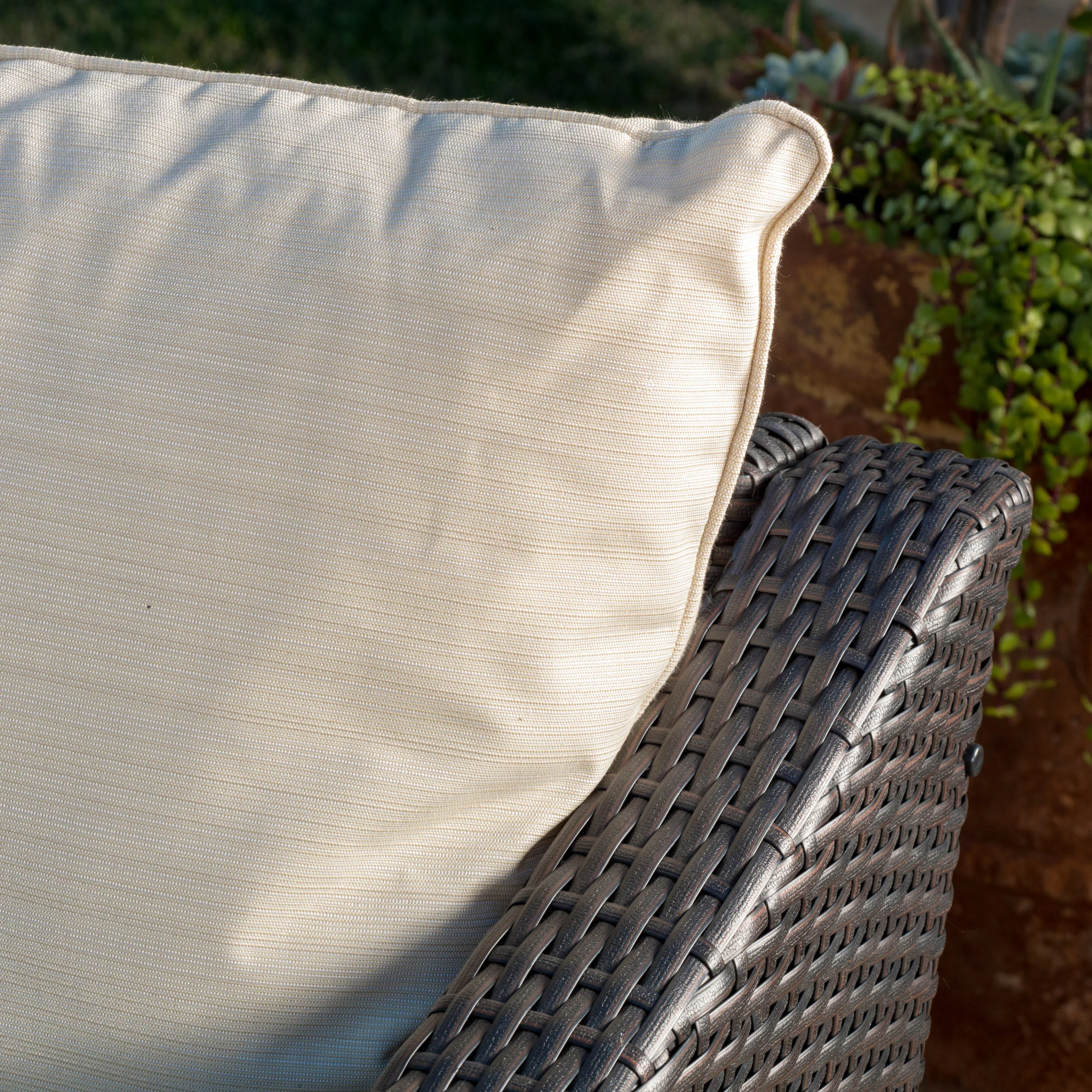 Caspian 4pc Outdoor Wicker Sofa Set - furnishings