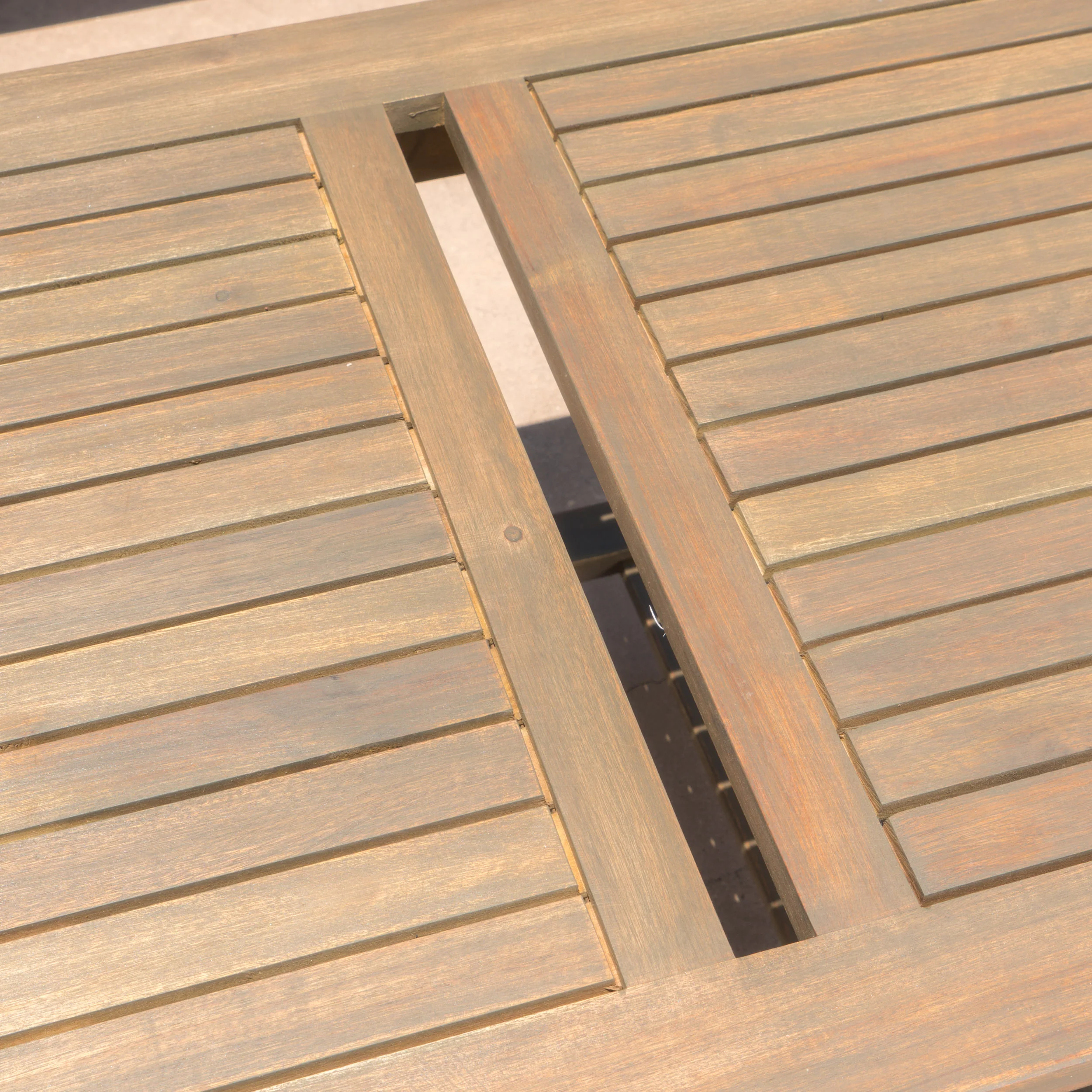 Louis Outdoor 4-piece Solid Wood Chat Set with Cushions - furnishings