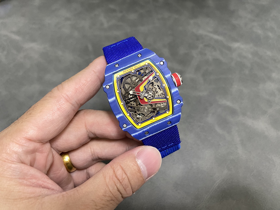 Richard Mille RM 67-02 Fernando Alonso Replica Super Clone Watch – Swiss Skeleton Dial Carbon Case