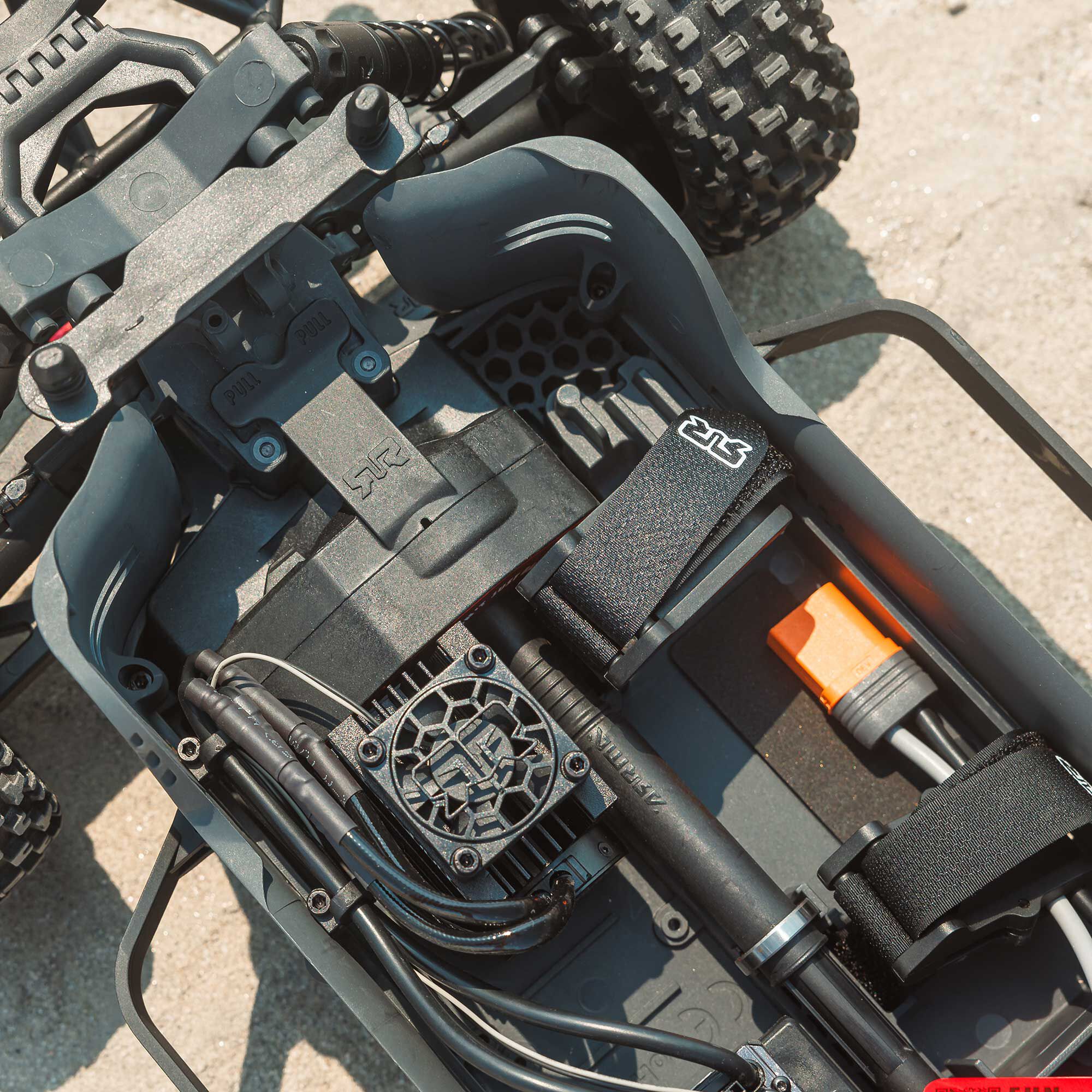 ARRMA 1/10 SENTON 223S DSC 4X4 RTR Brushless Short Course Truck, Yellow