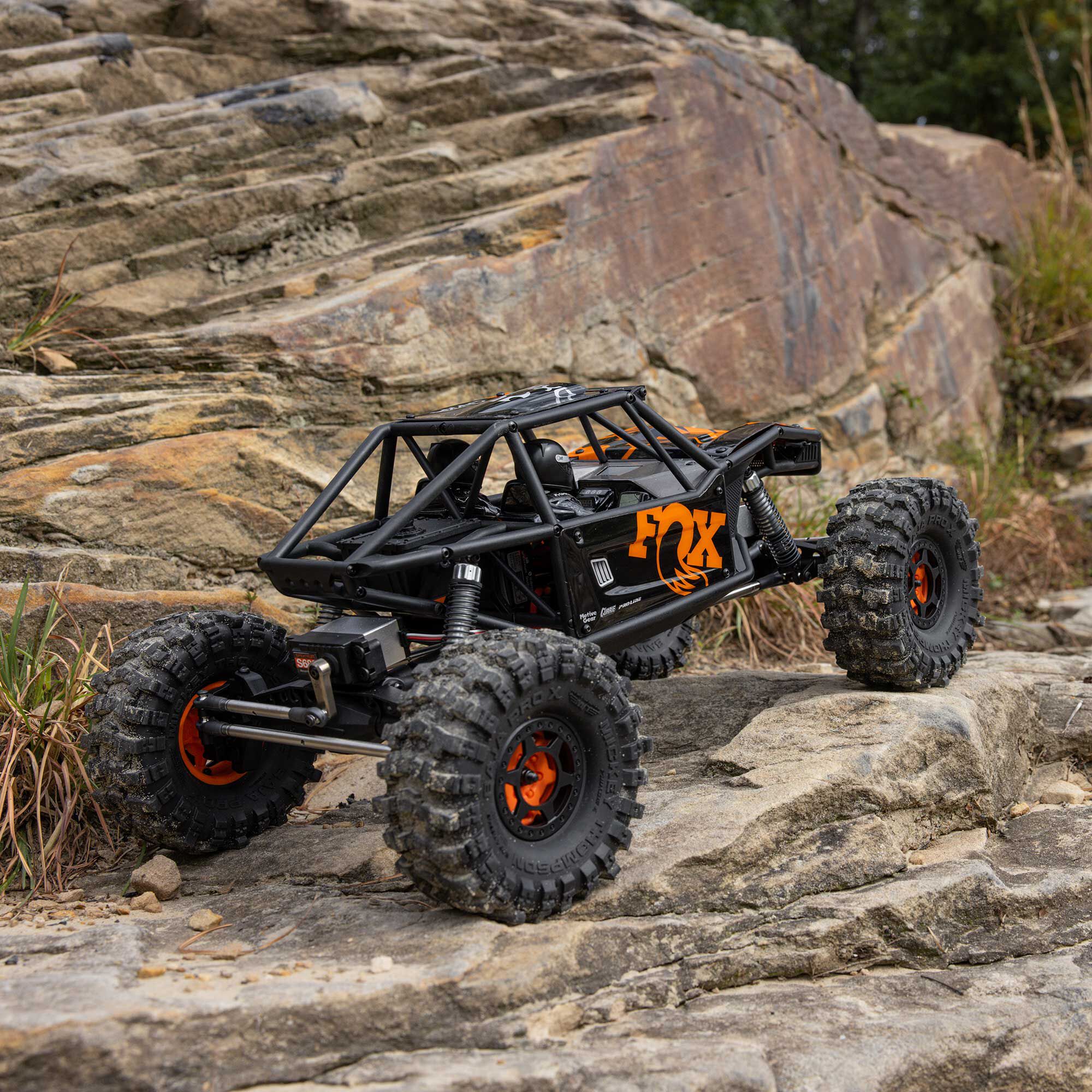 Axial 1/10 UTB10 Capra 1.9 4WS 4X4 Unlimited Trail Buggy Brushed RTR, Orange
