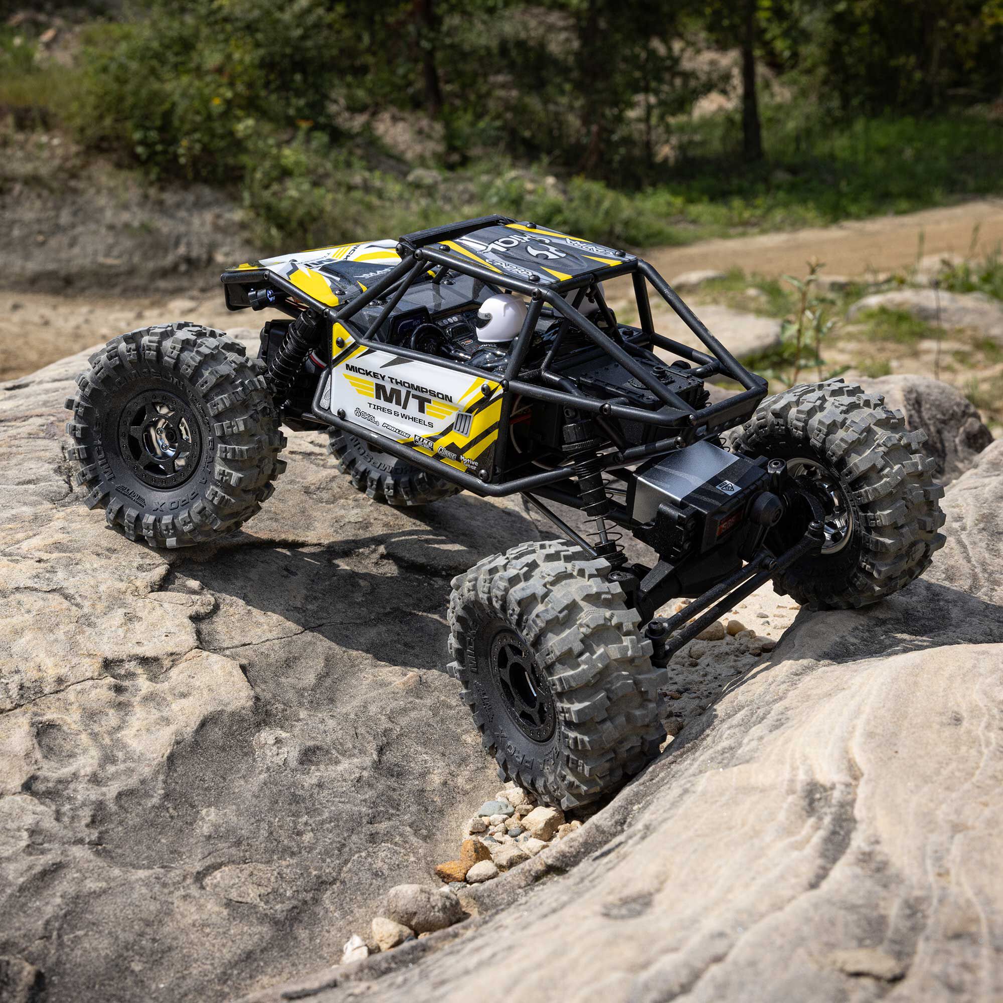 Axial 1/18 UTB18 Capra 4WS 4X4 RTR Brushed Rock Crawler (Battery & Charger Included), Yellow