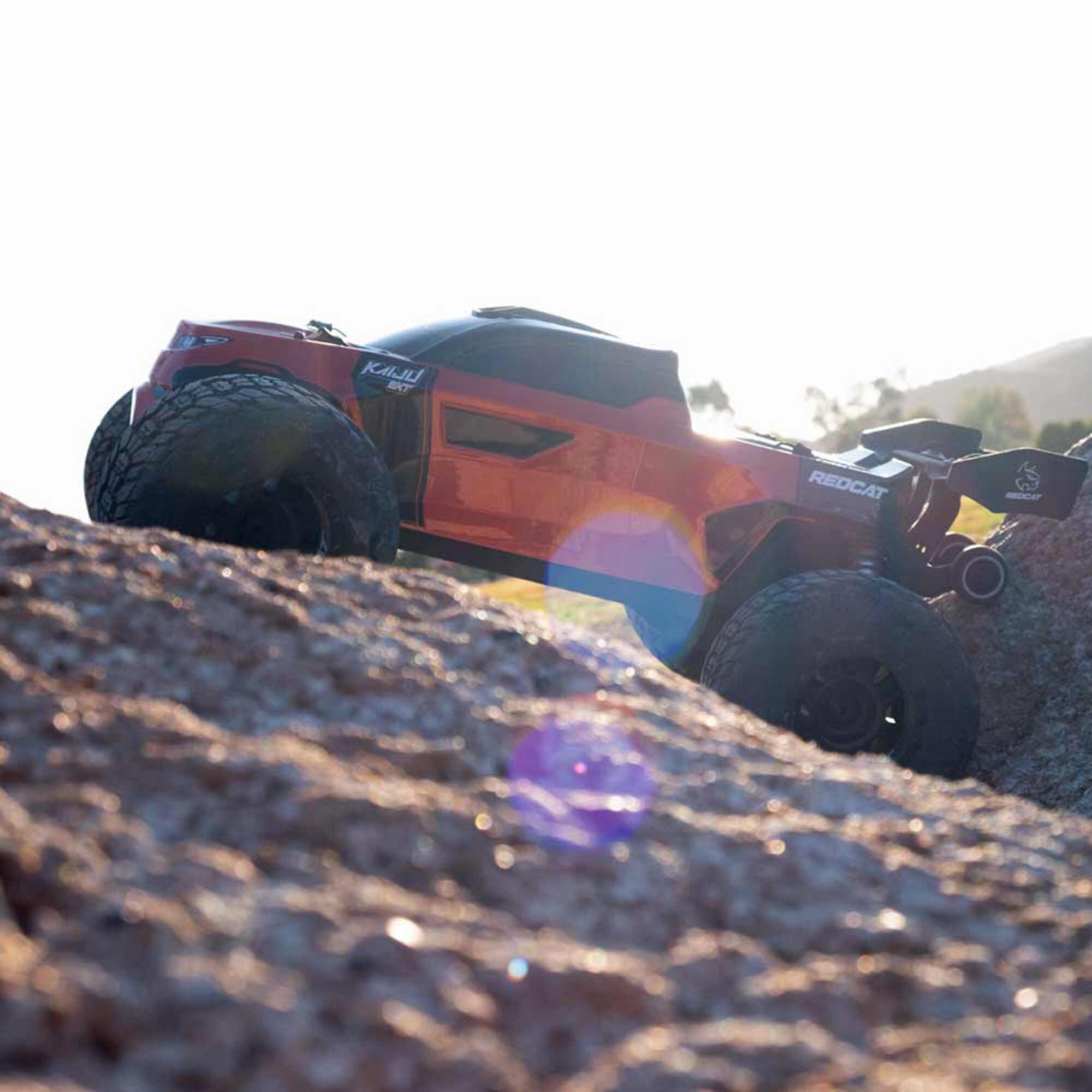 Redcat Racing 1/8 Kaiju 4X4 6S Brushless Monster Truck RTR, Copper