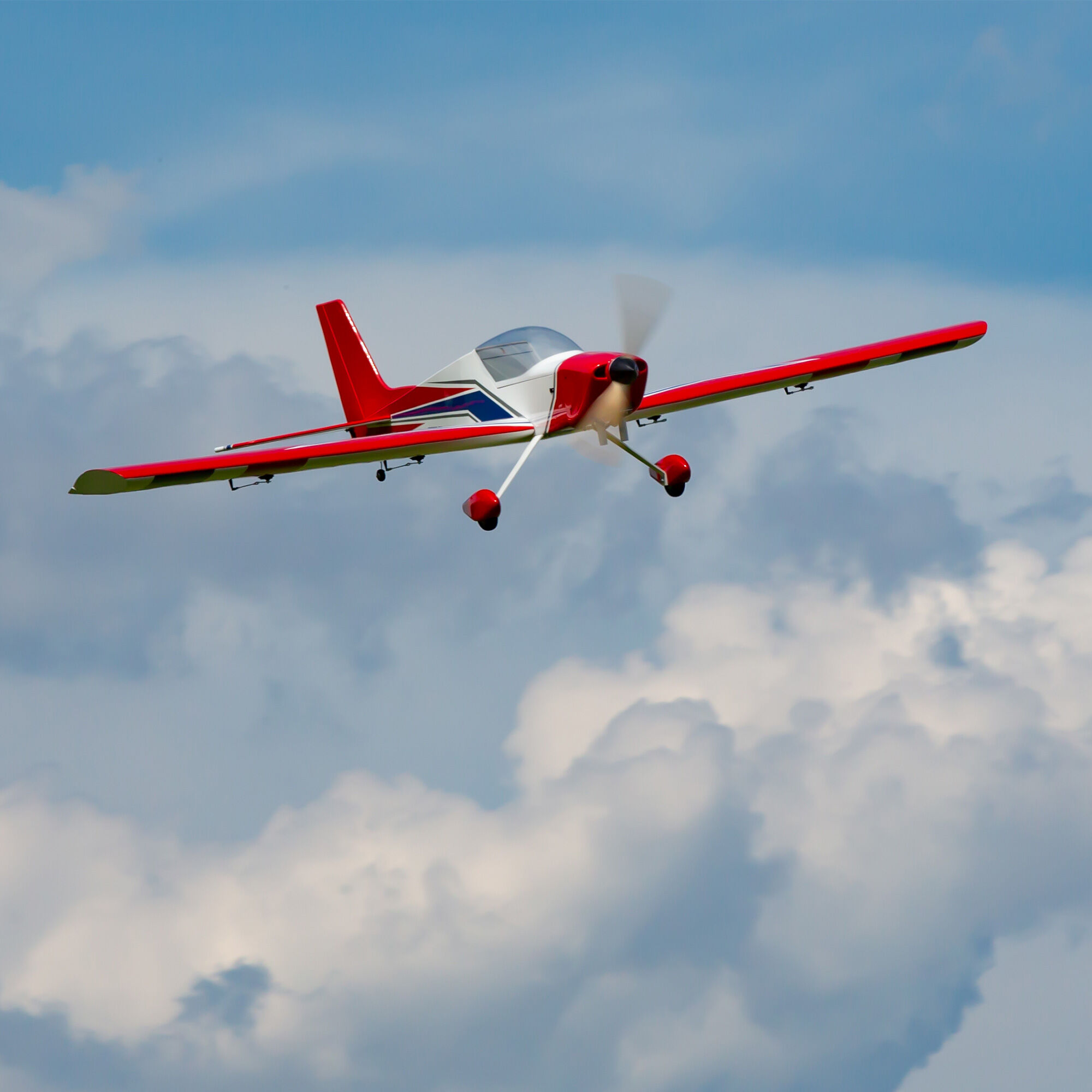 Hangar 9 Tiger 30cc ARF, 90"