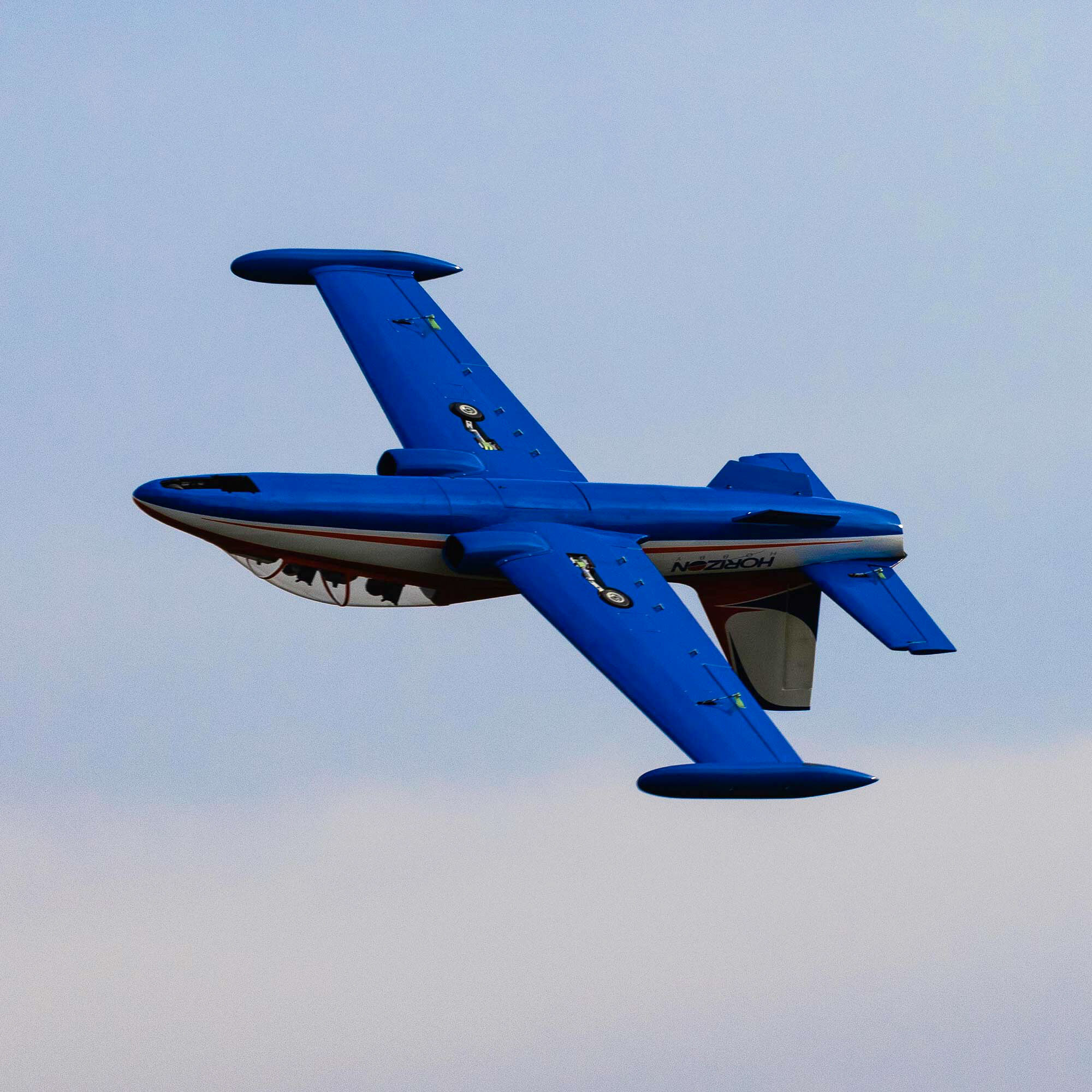 Hangar 9 Aermacchi MB-339 60-85N Turbine Jet ARF, 84"