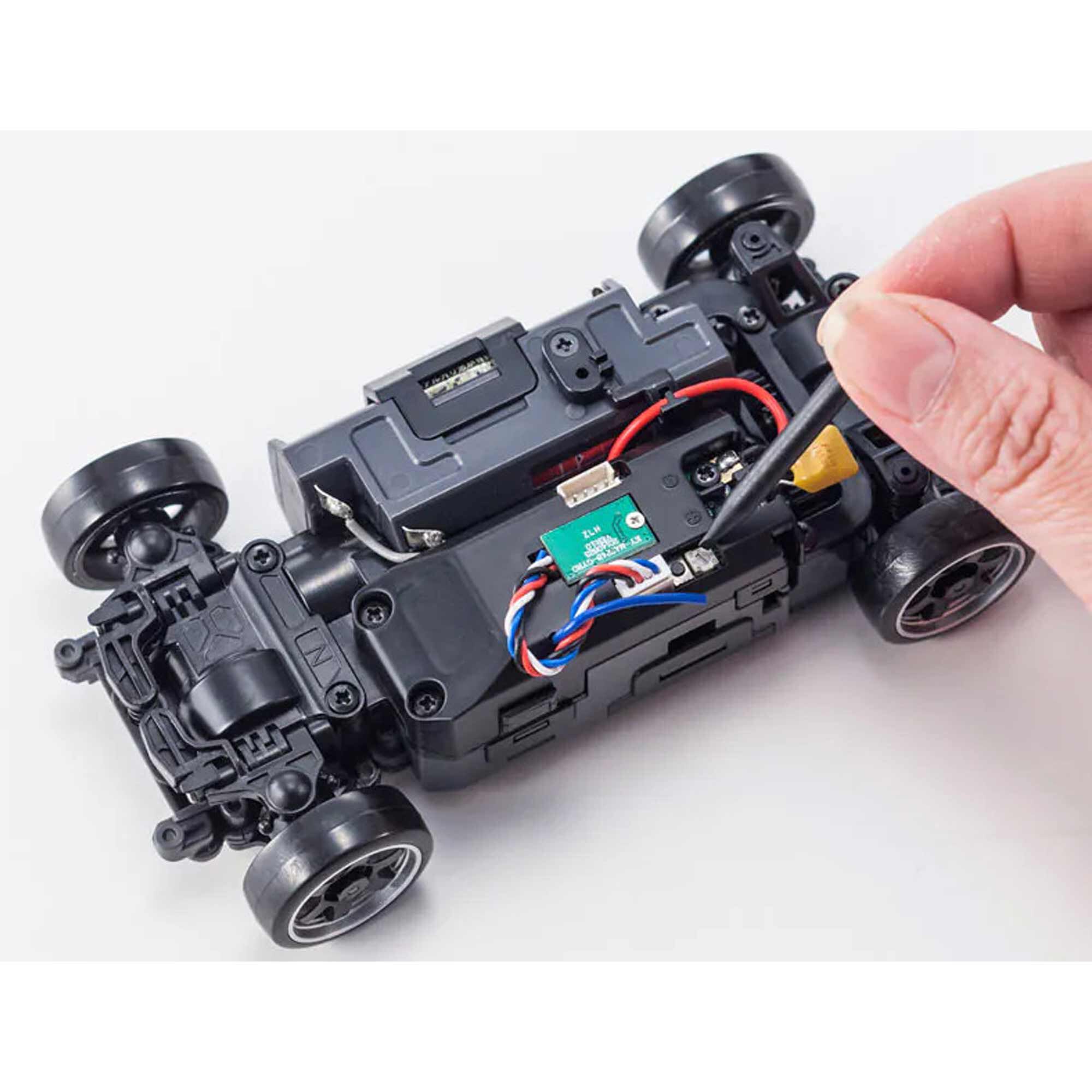 Kyosho 1/28 Mazda Savanna RX-7 FC3S MINI-Z AWD RTR, White