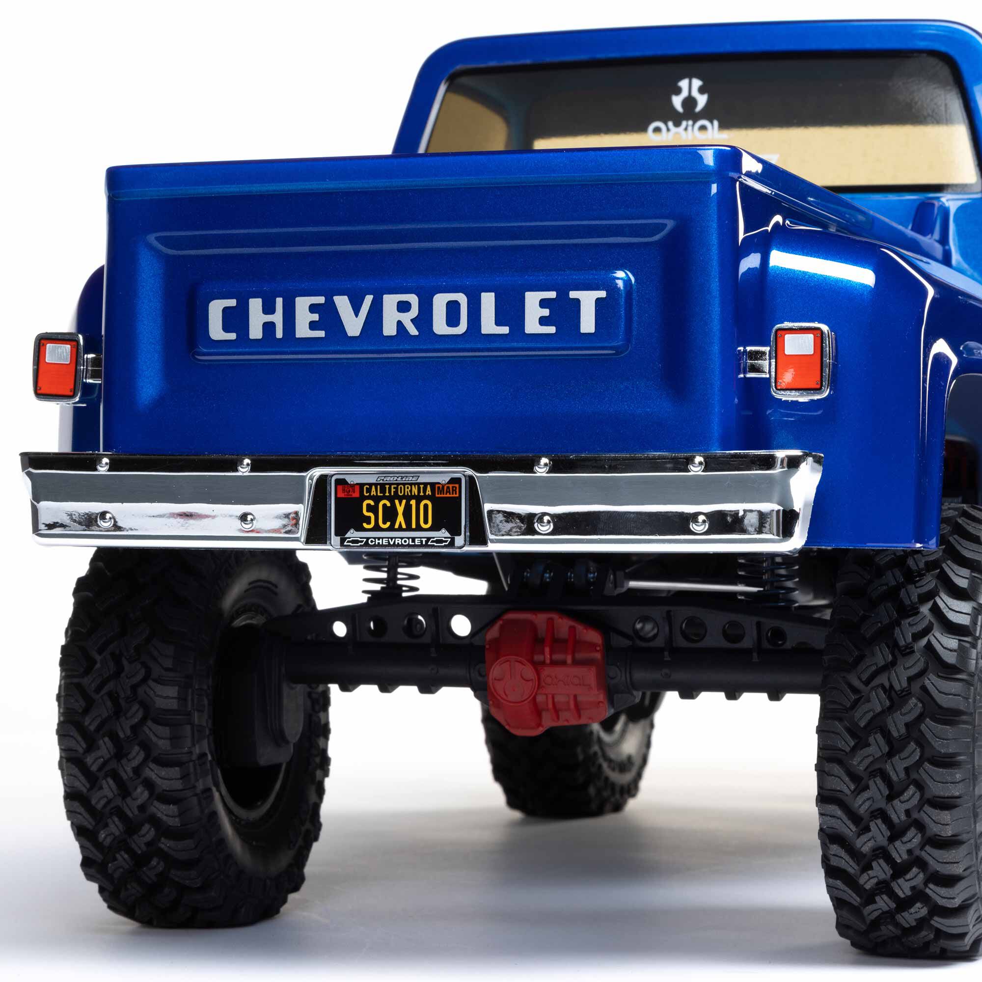 Axial 1/10 SCX10 III Base Camp 1982 Chevrolet K10 4X4 RTR Brushed Rock Crawler, Blue