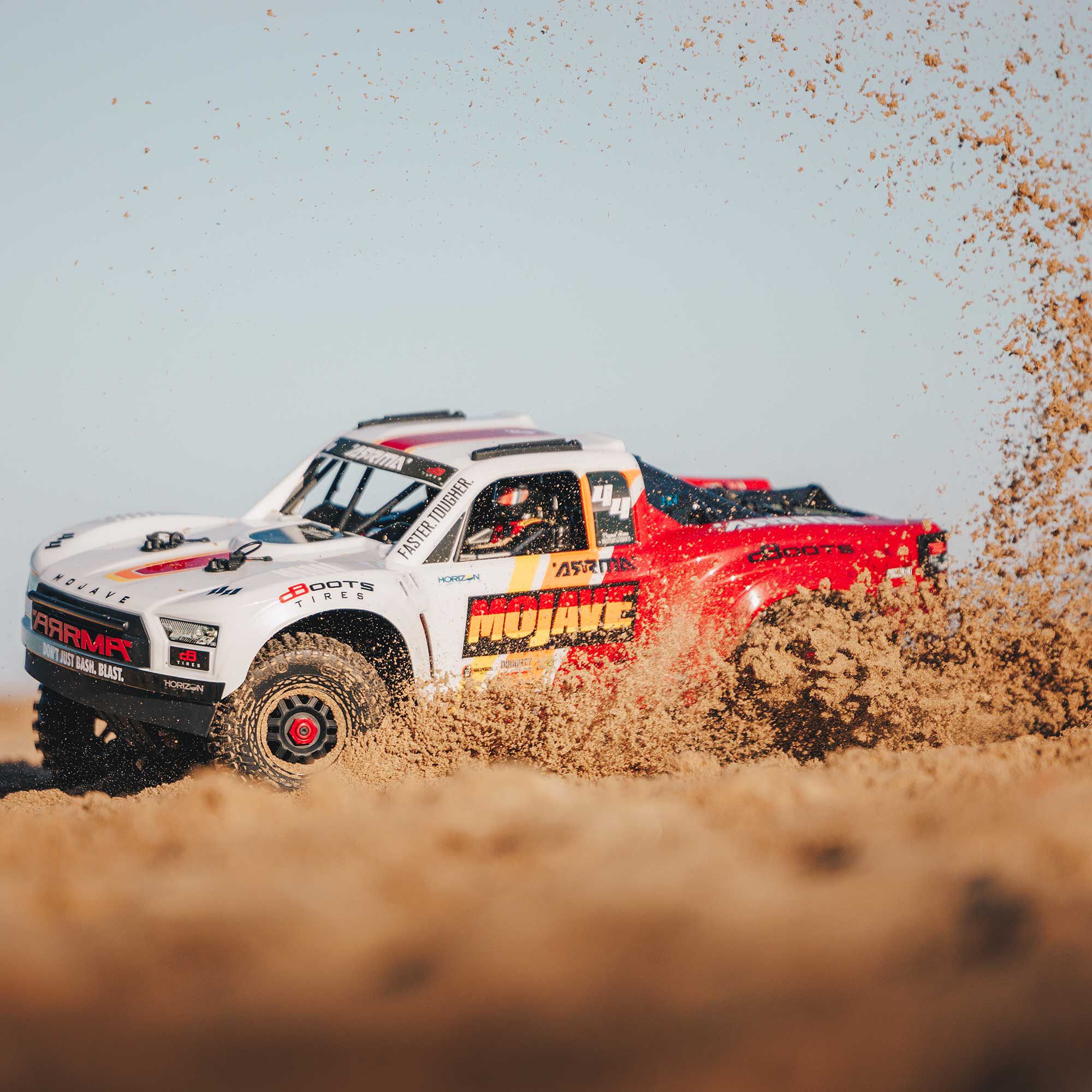 ARRMA 1/8 MOJAVE 4S 4X4 RTR Brushless Desert Truck, White/Red