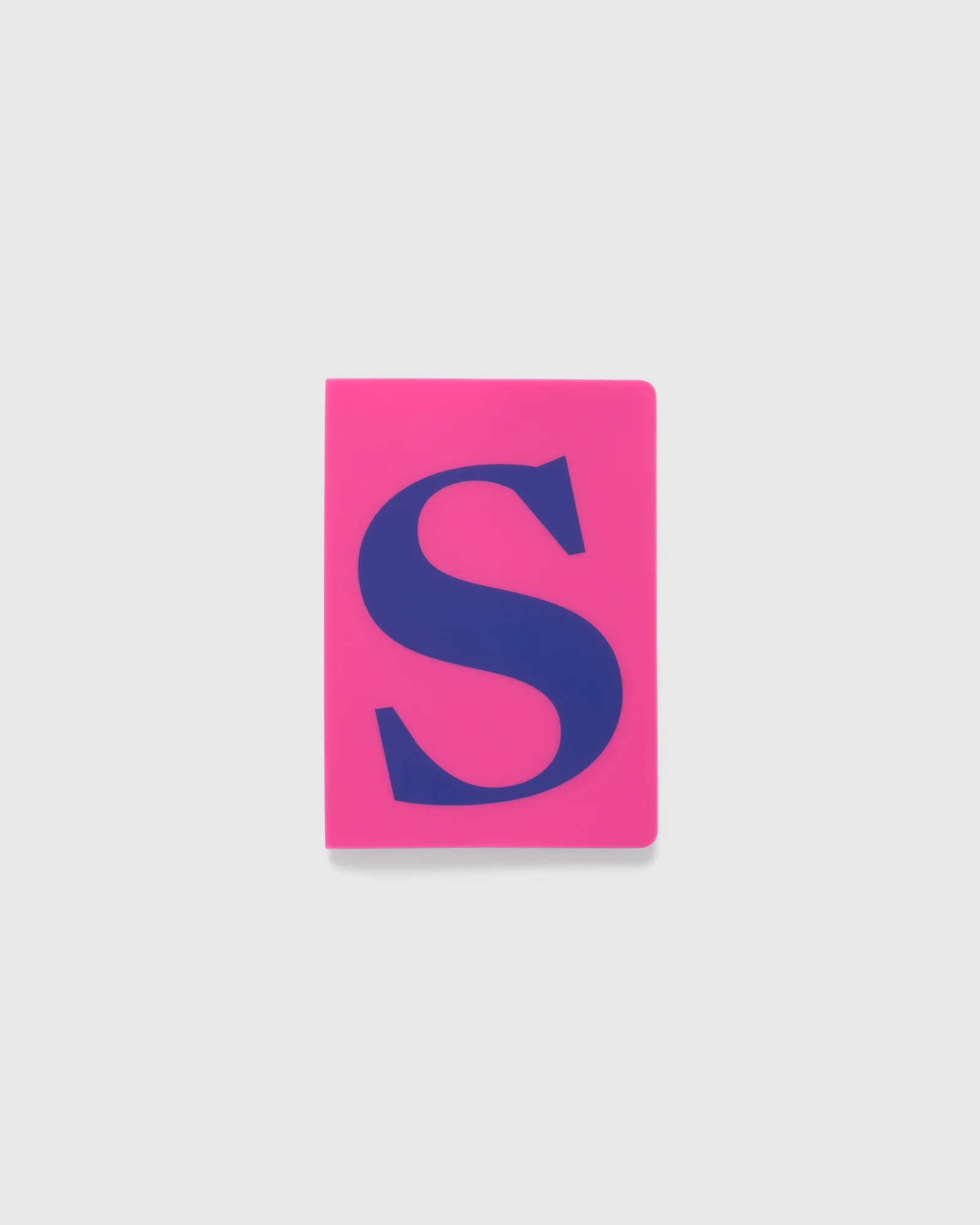 A-Z Silicone Passport Holder Raspberry