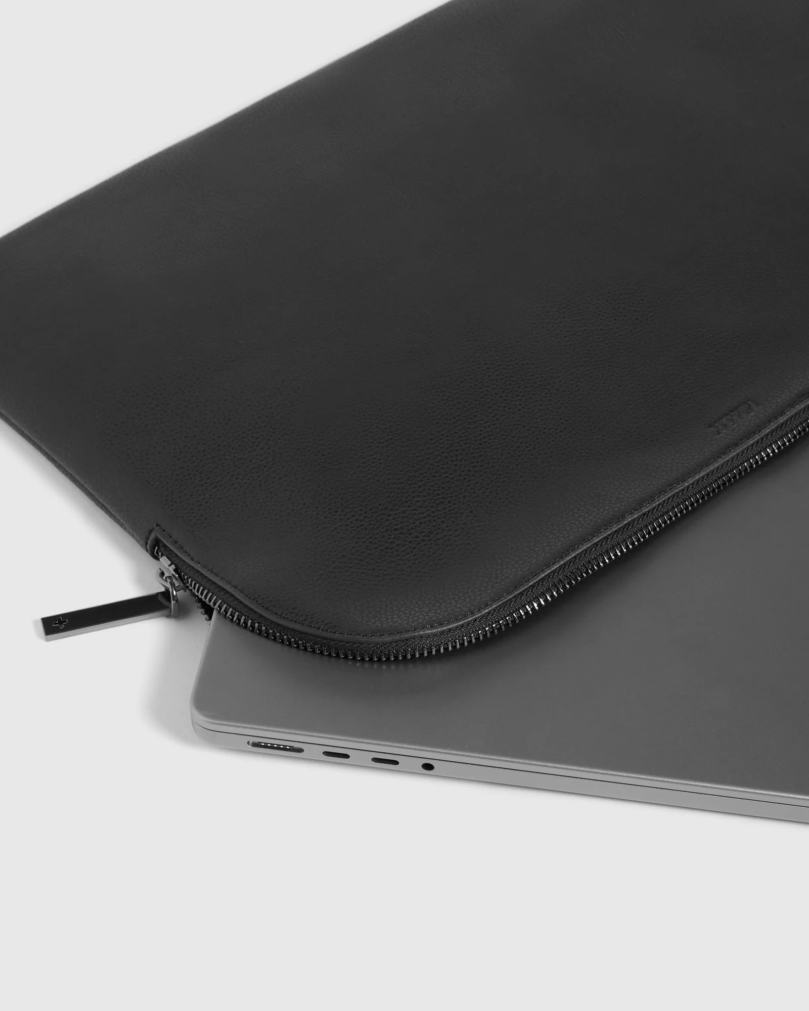Envelope Laptop Satchel 13 Inch