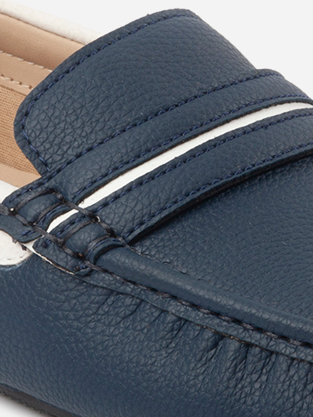 Loafers bărbătești navy și alb cu design color block, confortabili și stil casual