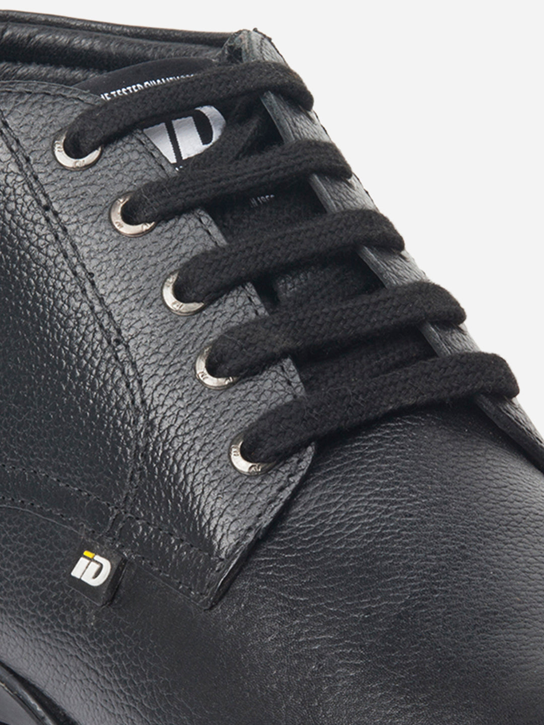 Ghete bărbătești din piele naturală, negre, cu șireturi și talpă antiderapantă – elegante și rezistente