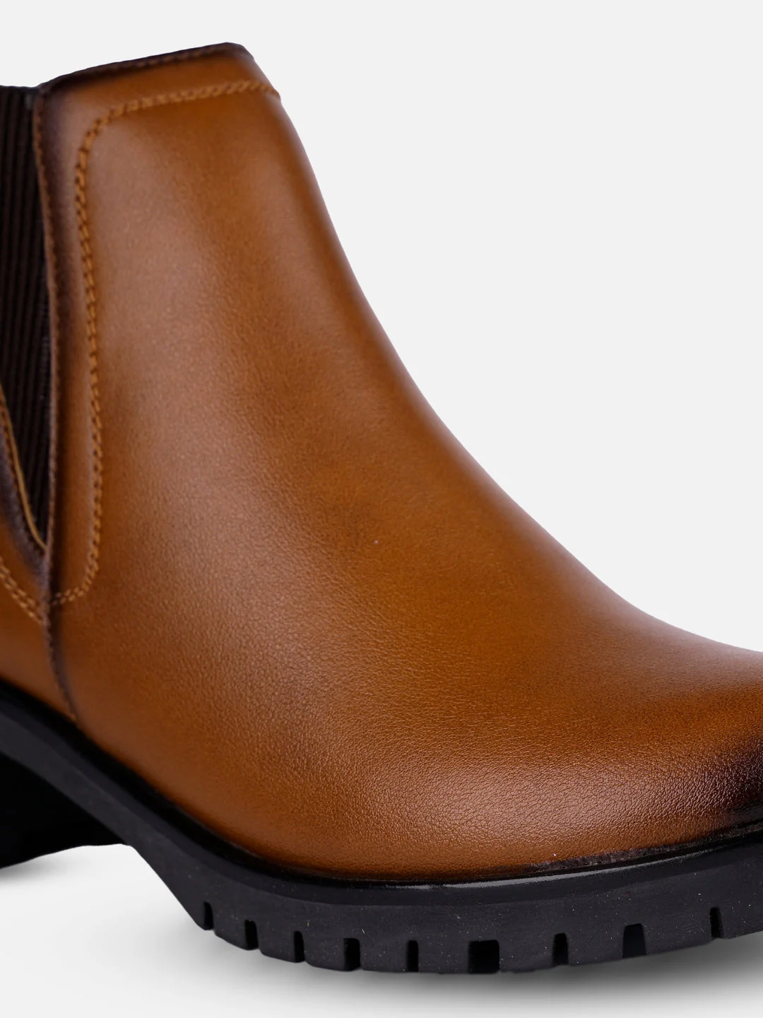 Ghete elegante pentru femei, culoare tan, cu fermoar lateral și talpă antiderapantă – confort și stil