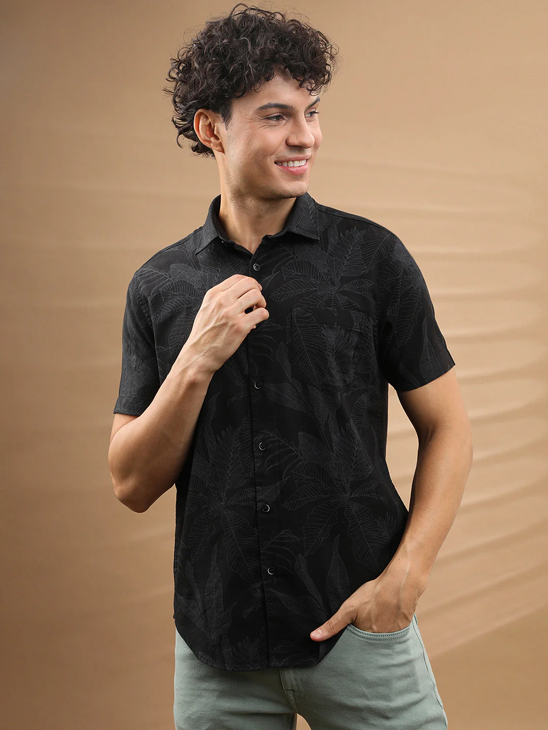 Artistic Leaf Printed Shirt in Cotton Fabric Black