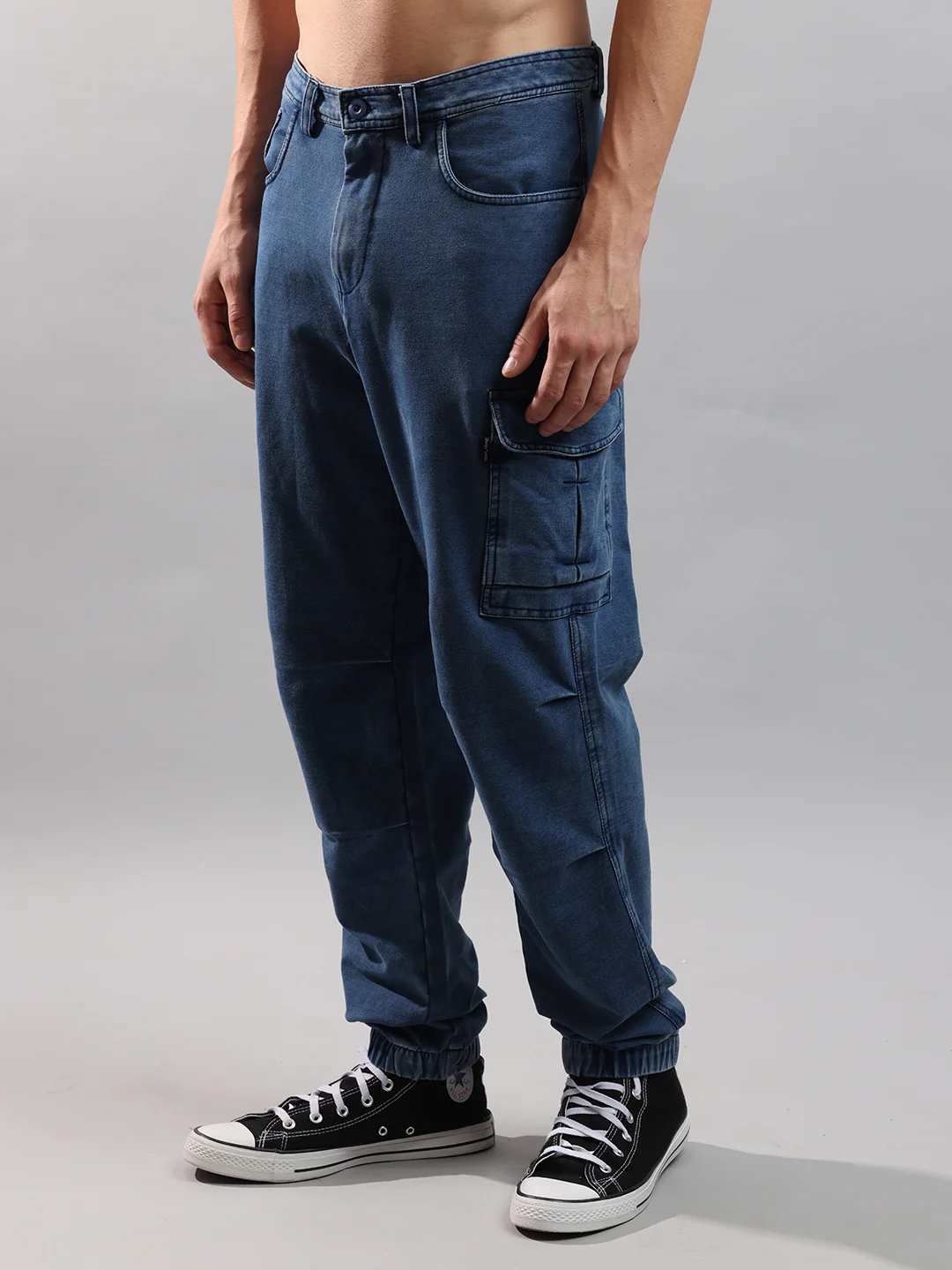 Den Knit Regular Denim Jogger In Ice Blue