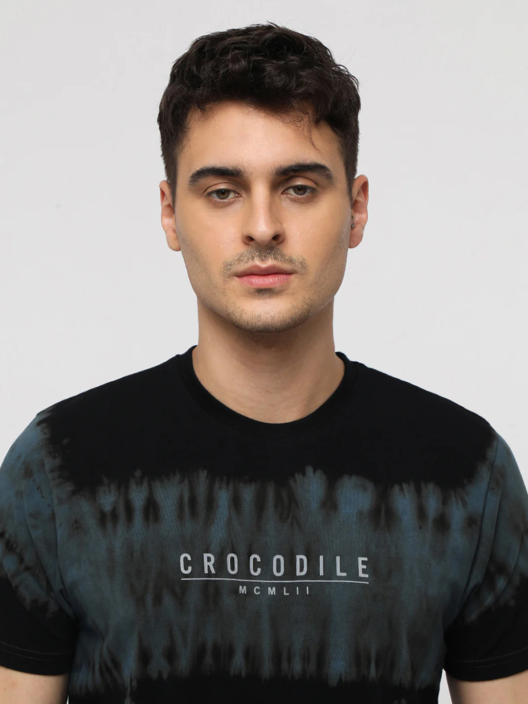 Tie Dye Letter Graphic T-Shirt in Black