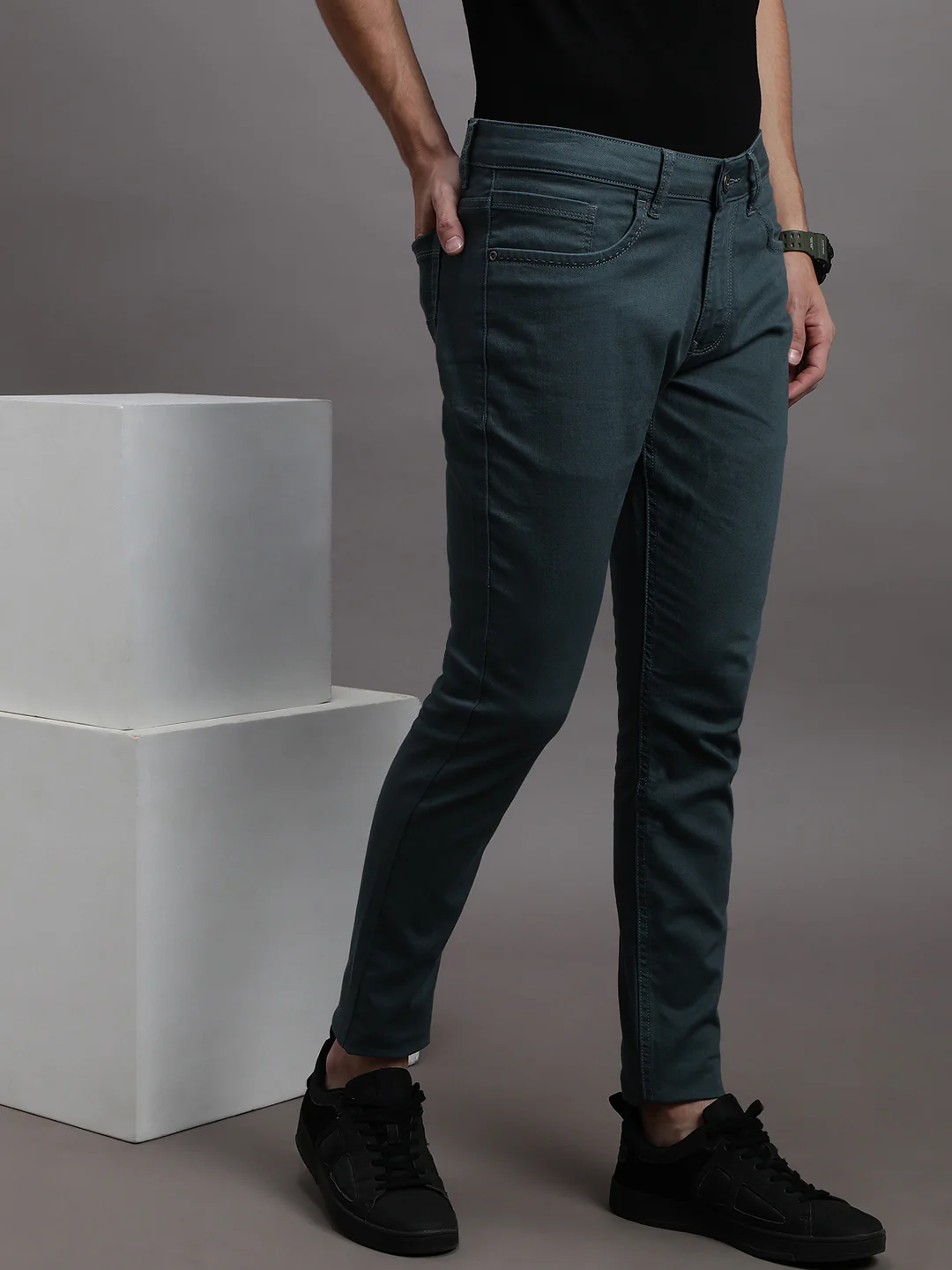 Teal Green Solid Mid Rise Slim Fit Jean