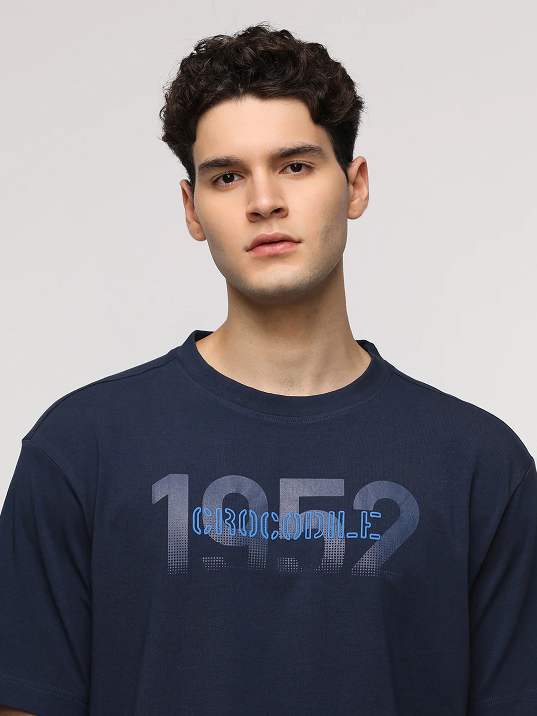 Oversize Chest Graphic T-Shirt in Navy