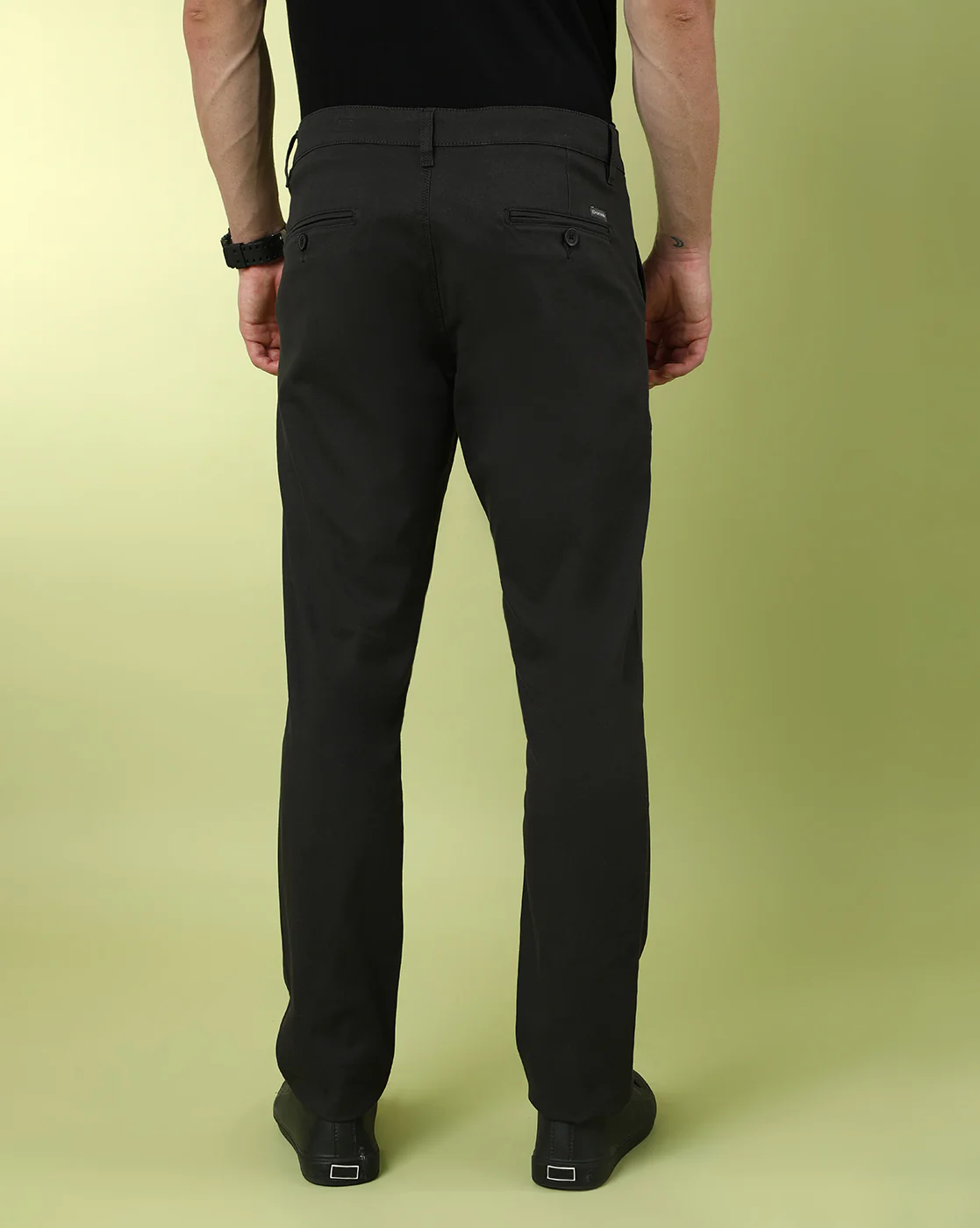 Dark Grey Solid Slim Fit Casual Trouser