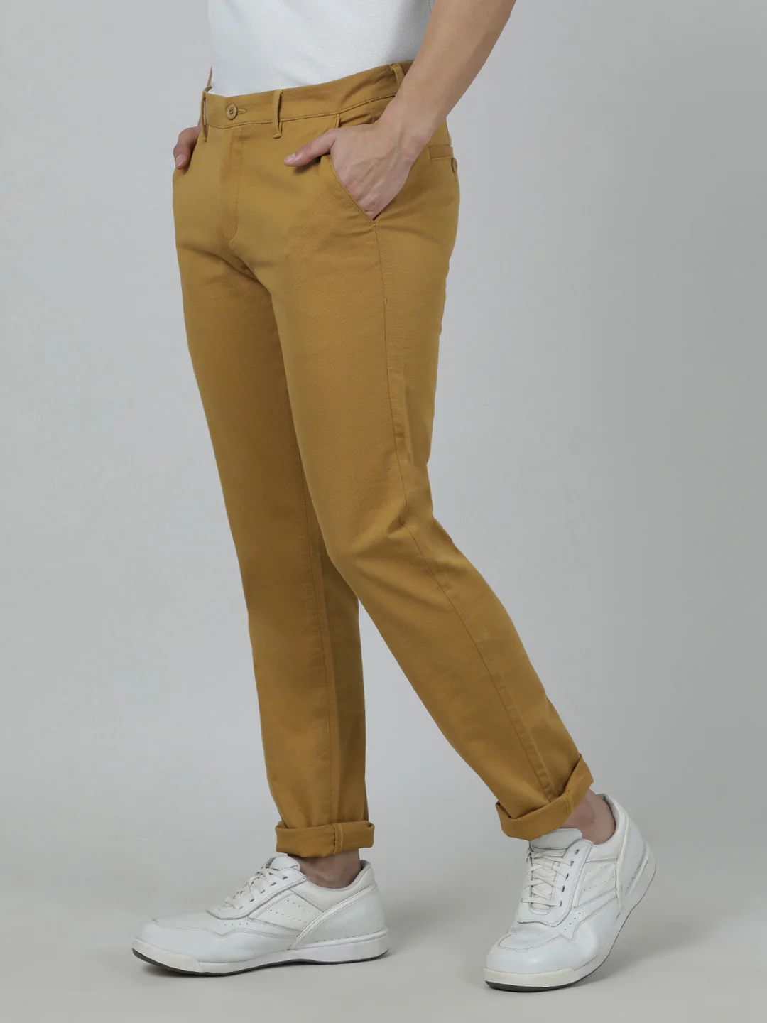 Yellow Solid Slim Fit Casual Trouser