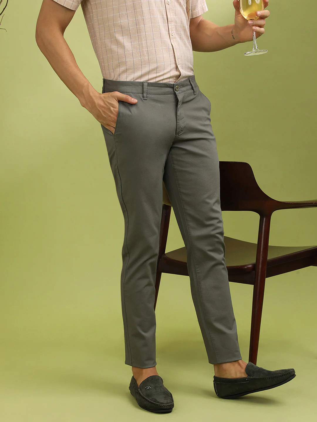 Dark Grey Solid Casual Slim Fit Trouser