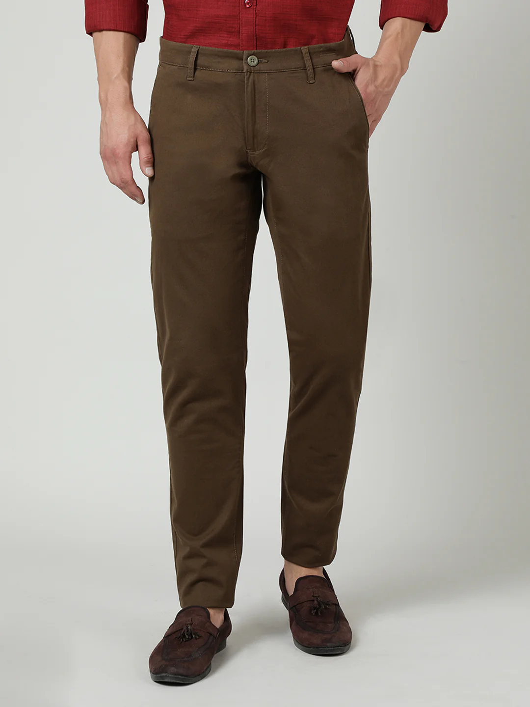 Trim Fit Trousers in Twill Brown