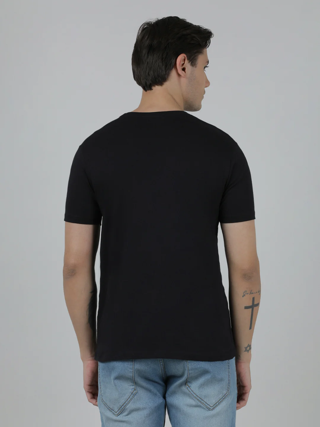 Typography Printed Pack Of 2 Slim Fit Cotton T-shirts